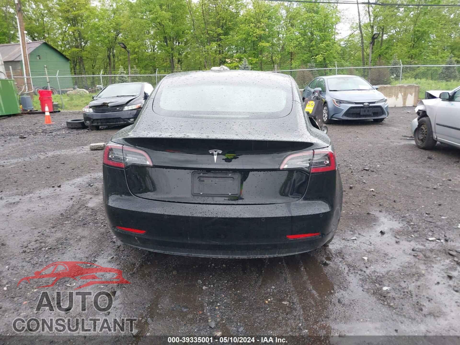 TESLA MODEL 3 2021 - 5YJ3E1EA2MF048807