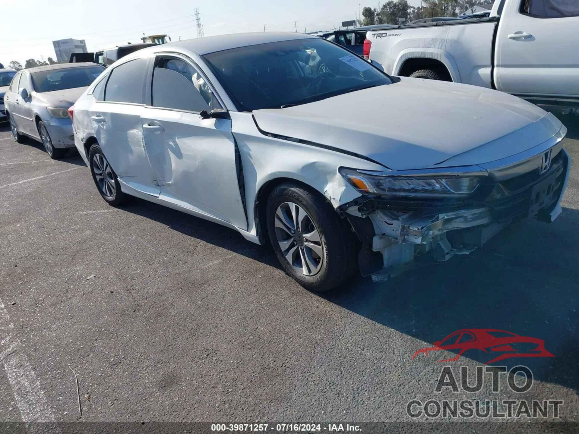 HONDA ACCORD 2018 - 1HGCV1F16JA134738