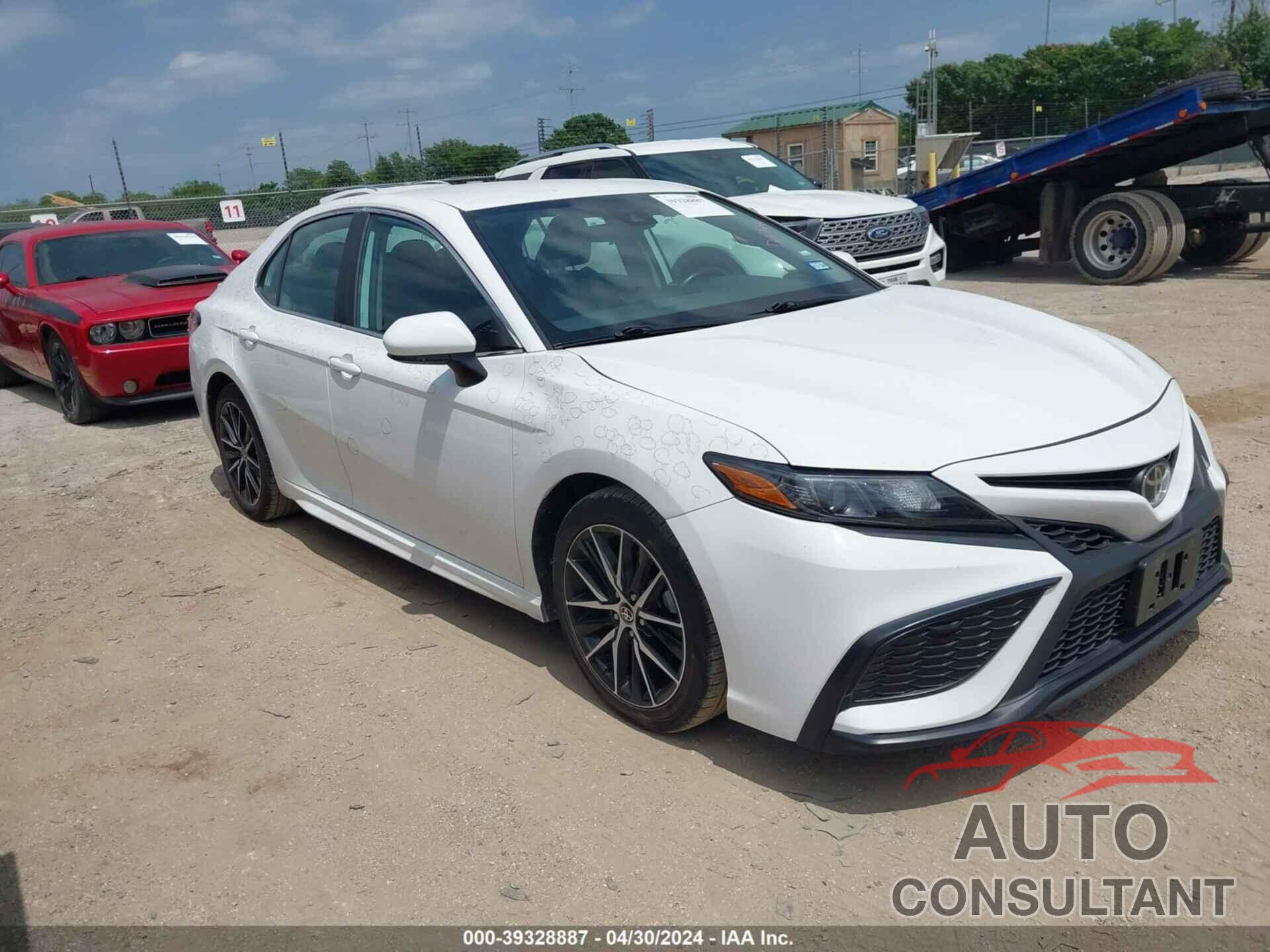 TOYOTA CAMRY 2021 - 4T1G11AK3MU478764