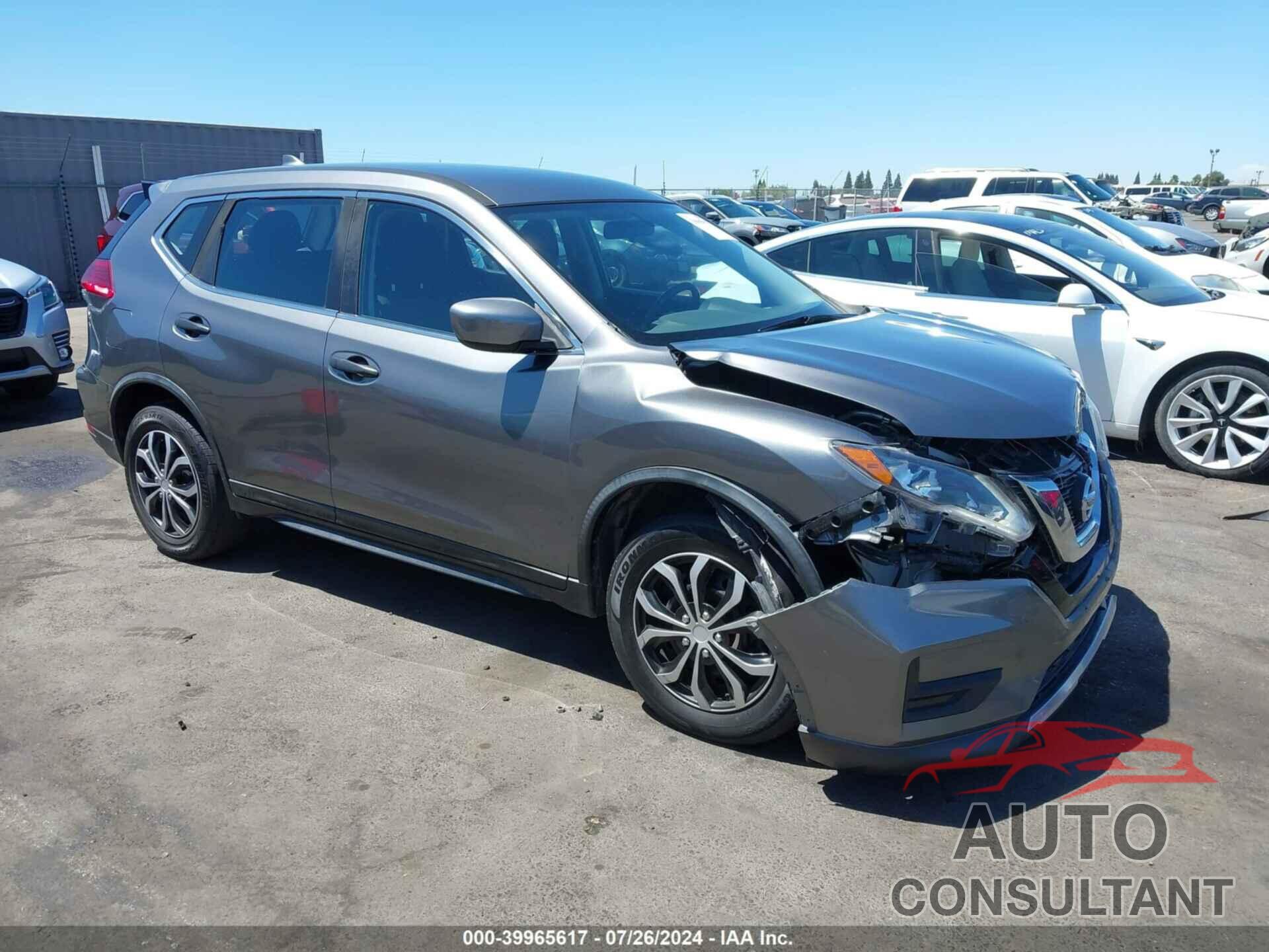 NISSAN ROGUE 2017 - KNMAT2MT2HP533773