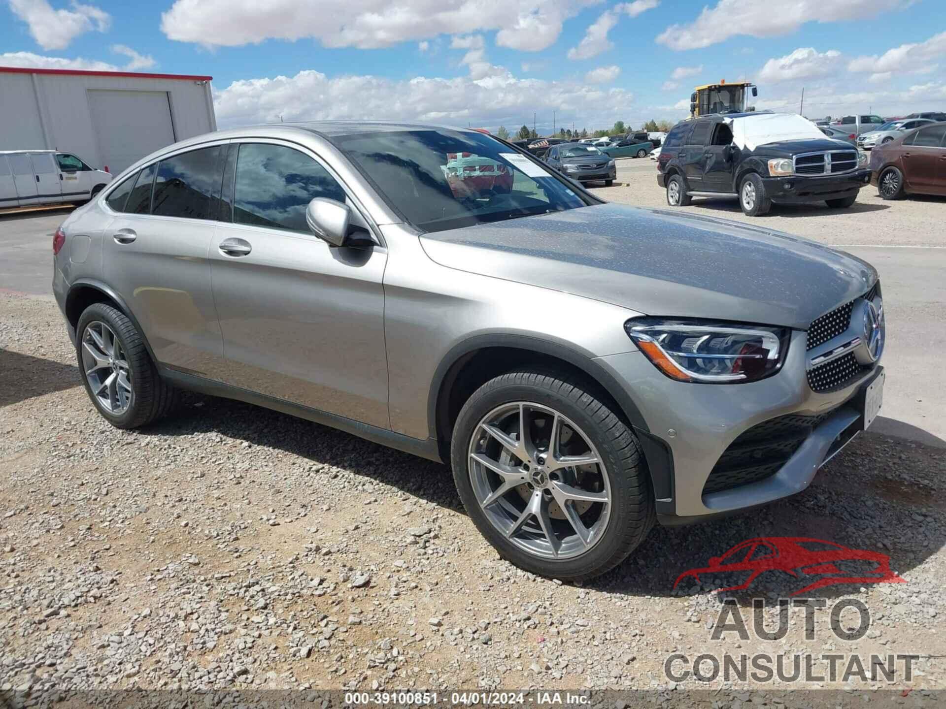 MERCEDES-BENZ GLC 300 2022 - W1N0J8EB9NG026691