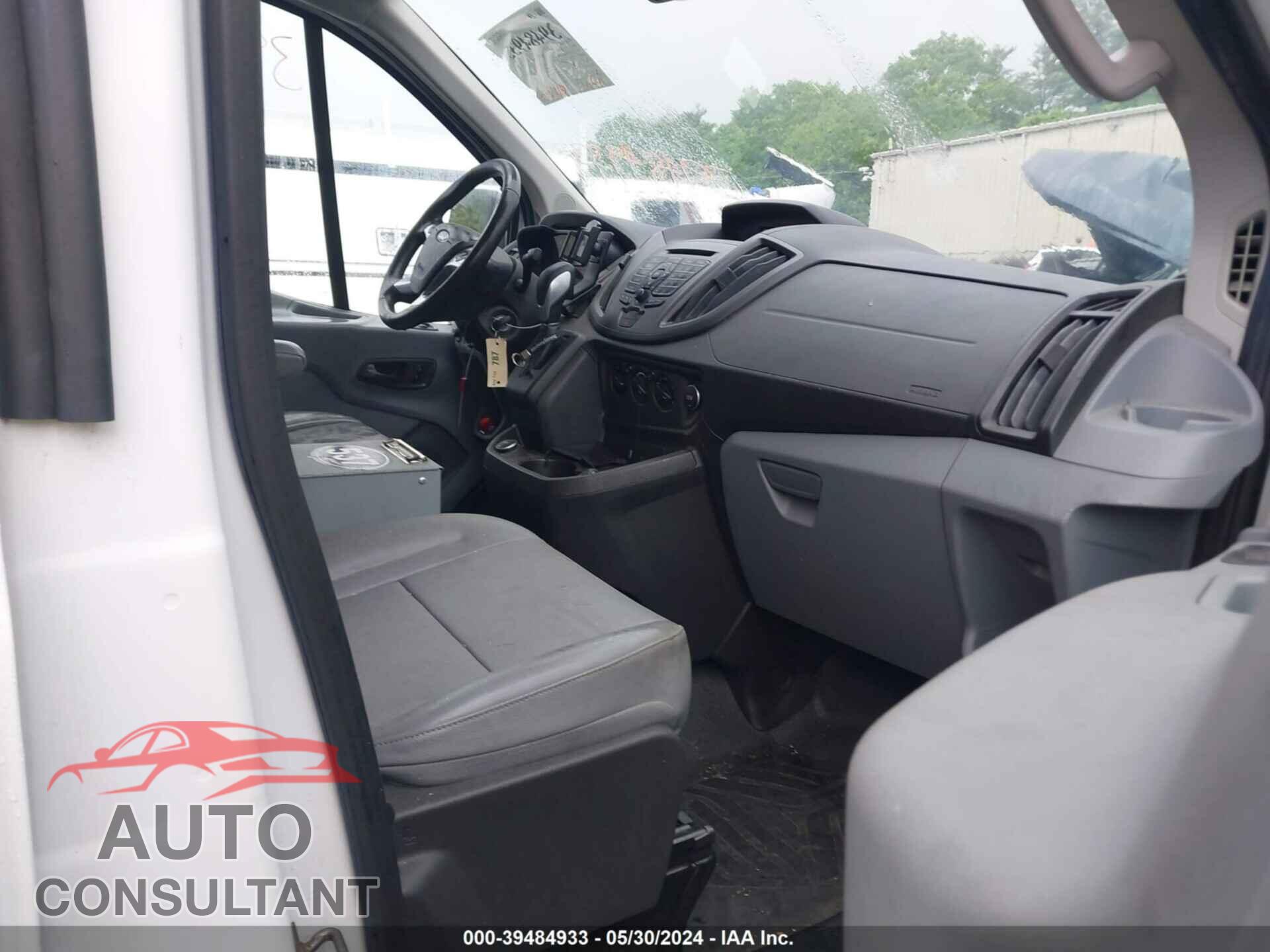 FORD TRANSIT-250 2017 - 1FTYR1YM2HKB02809