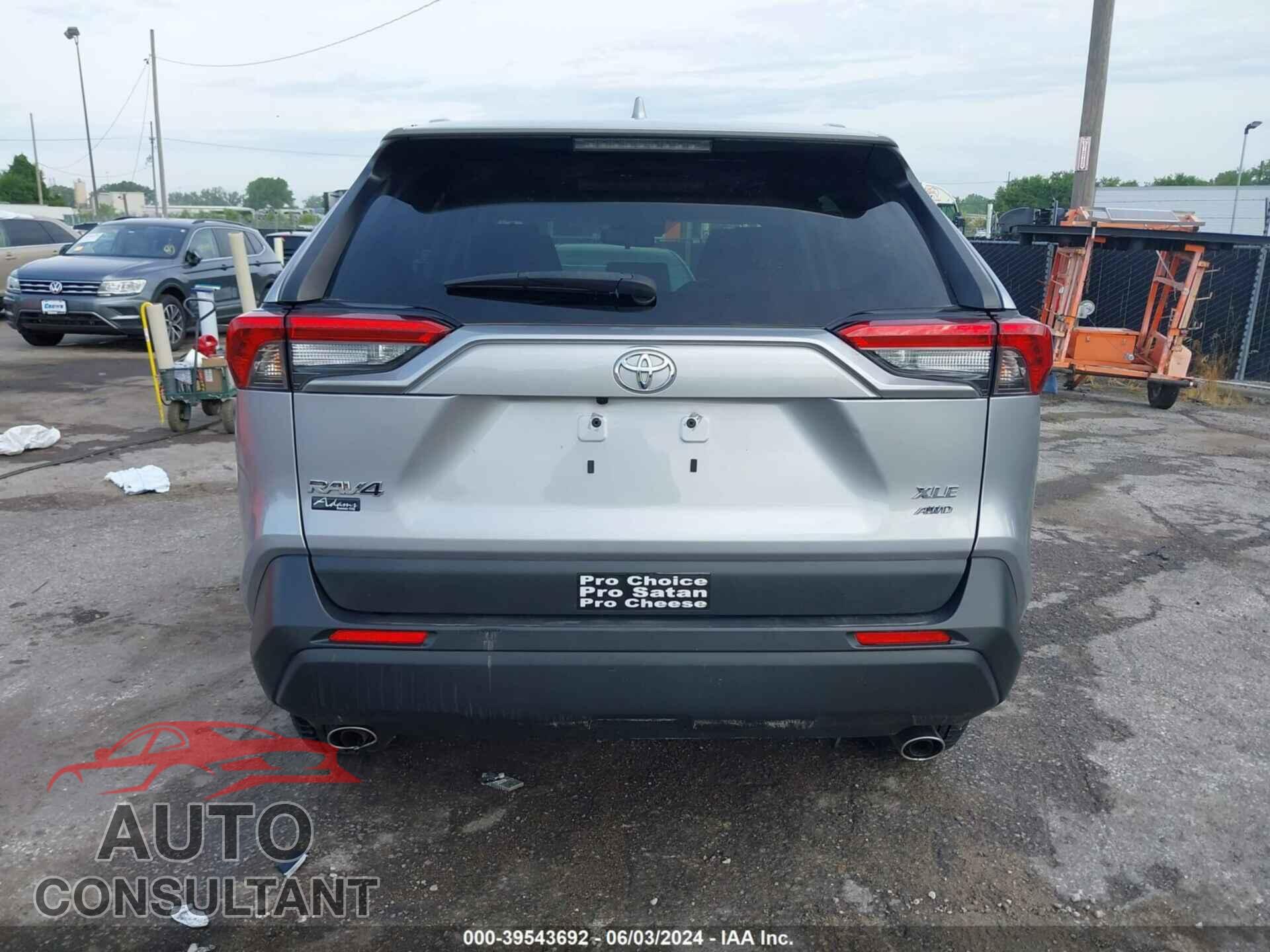TOYOTA RAV4 2020 - JTMP1RFV2LD058112