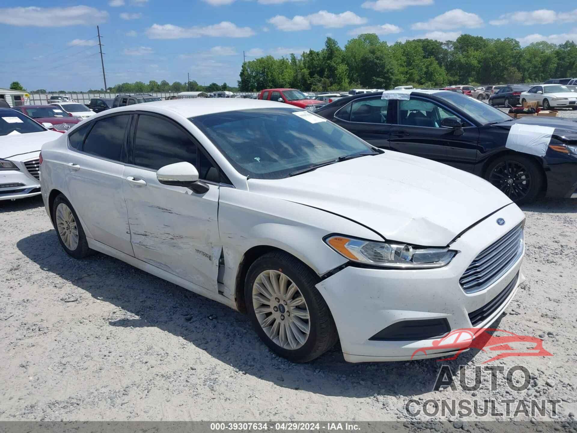 FORD FUSION HYBRID 2016 - 3FA6P0LU0GR226687