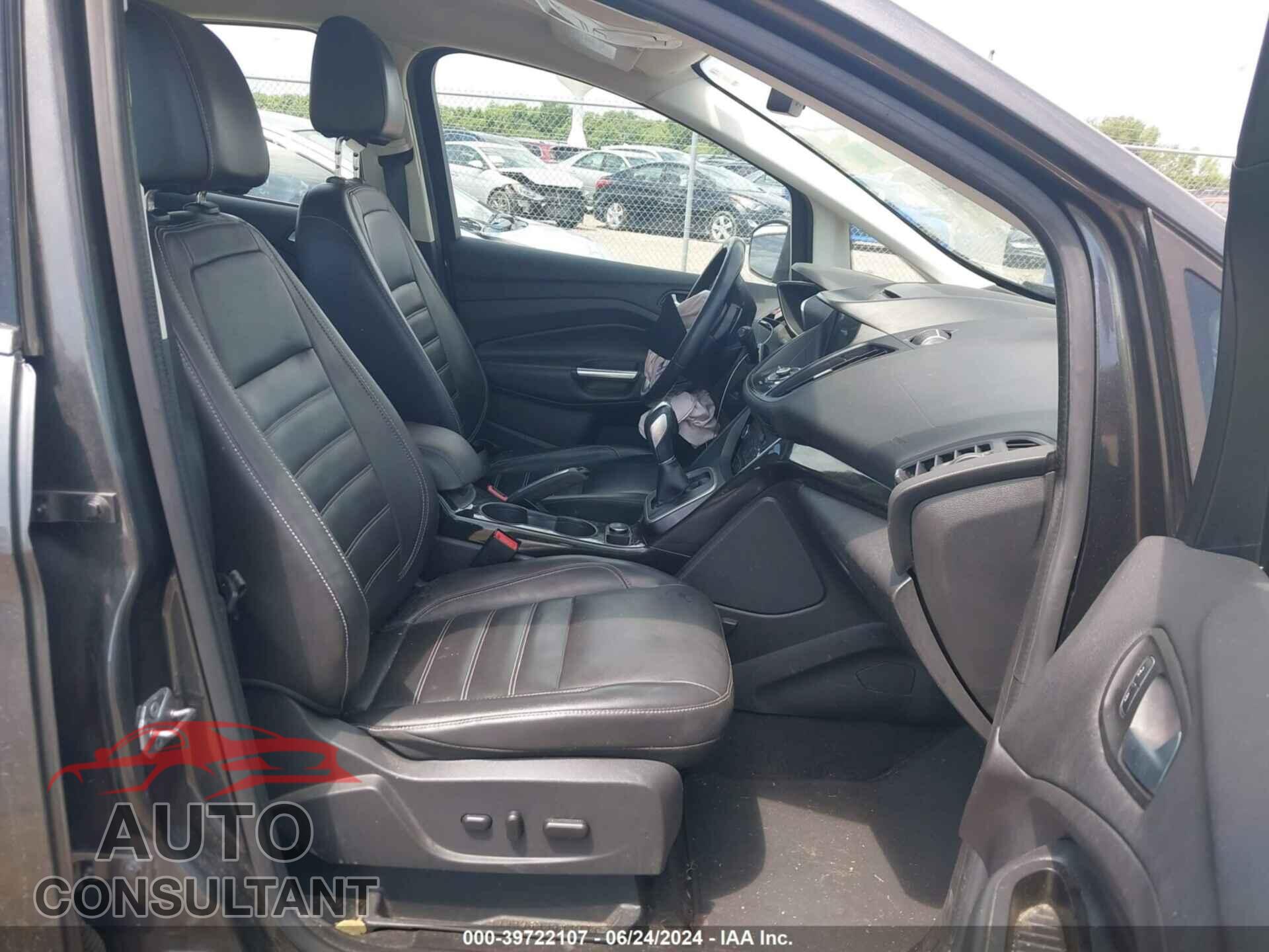 FORD C-MAX ENERGI 2017 - 1FADP5FU3HL104583