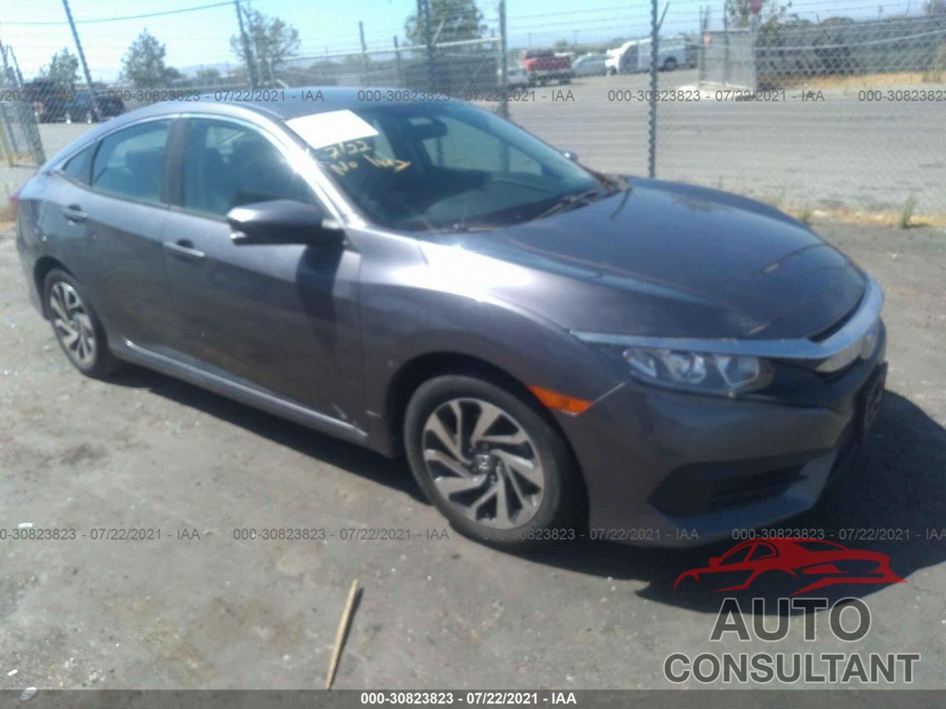 HONDA CIVIC SEDAN 2017 - 19XFC2F71HE228948