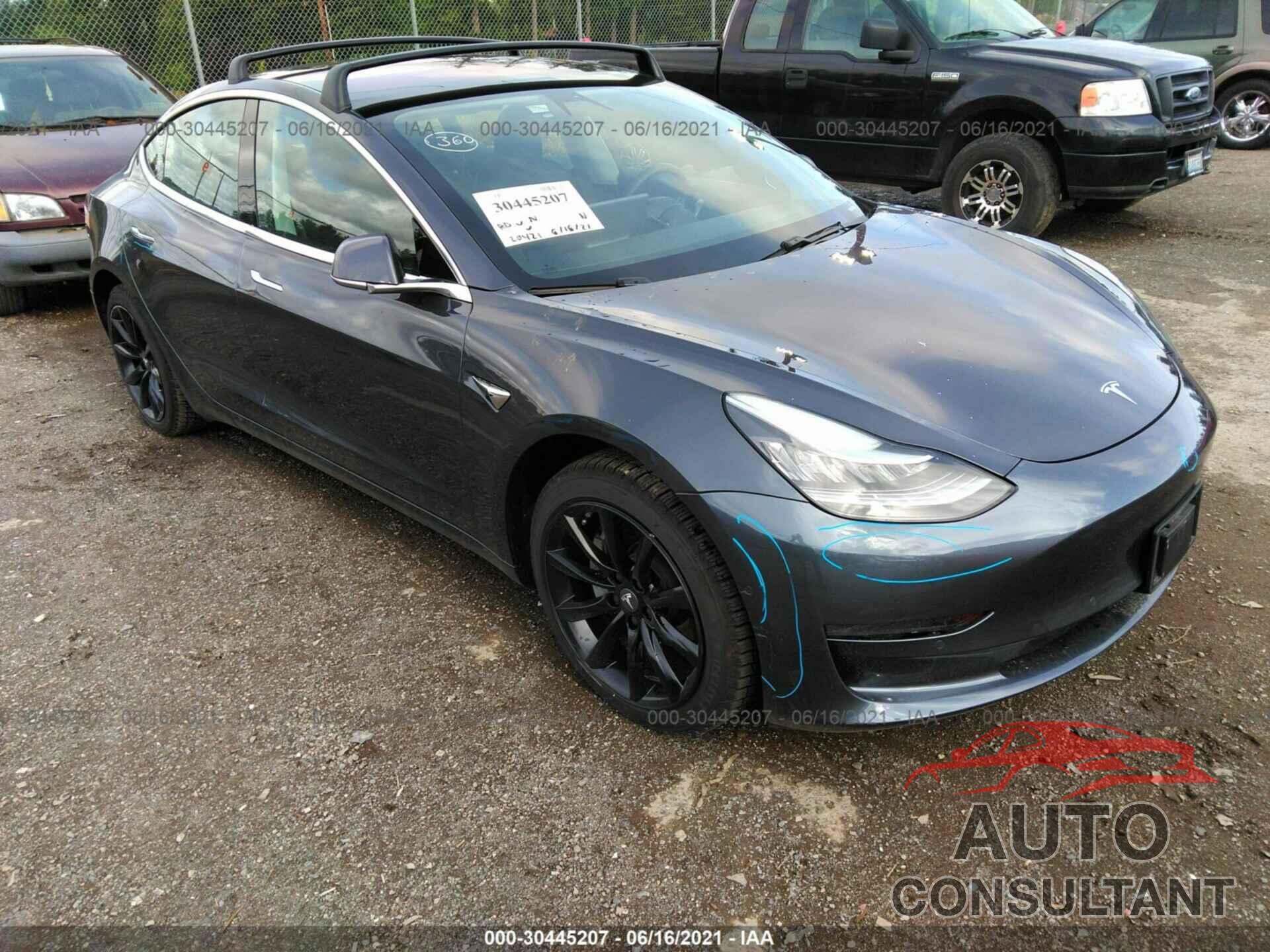 TESLA MODEL 3 2018 - 5YJ3E1EA7JF028175