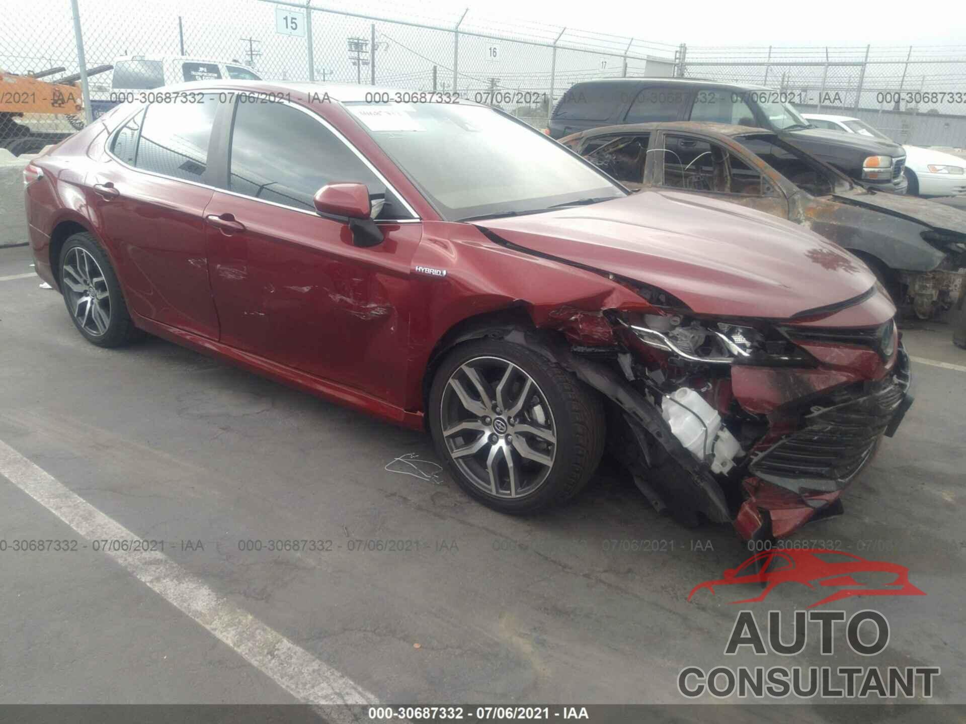 TOYOTA CAMRY 2020 - 4T1C31AK7LU019275