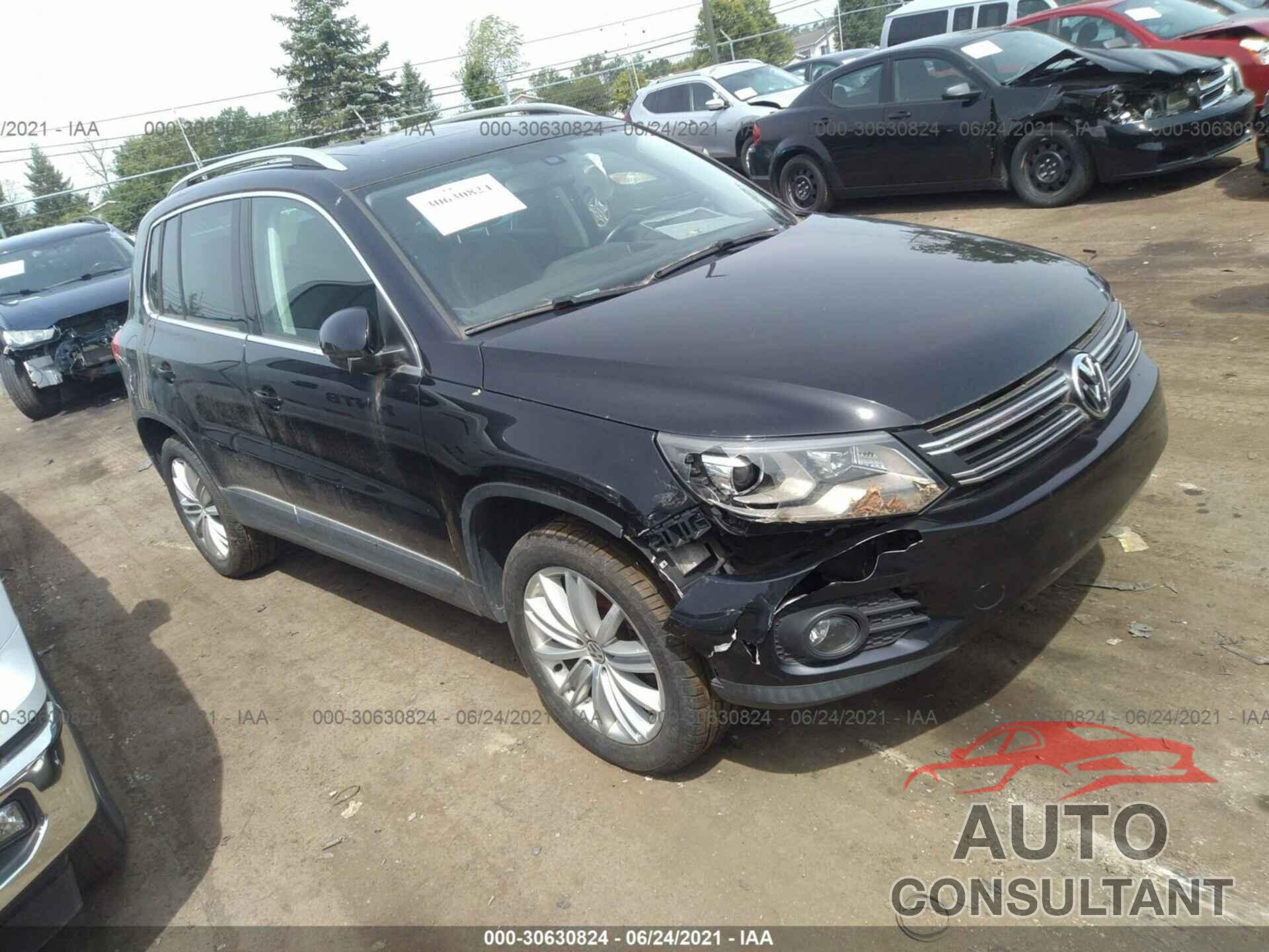 VOLKSWAGEN TIGUAN 2016 - WVGBV7AX6GW505249