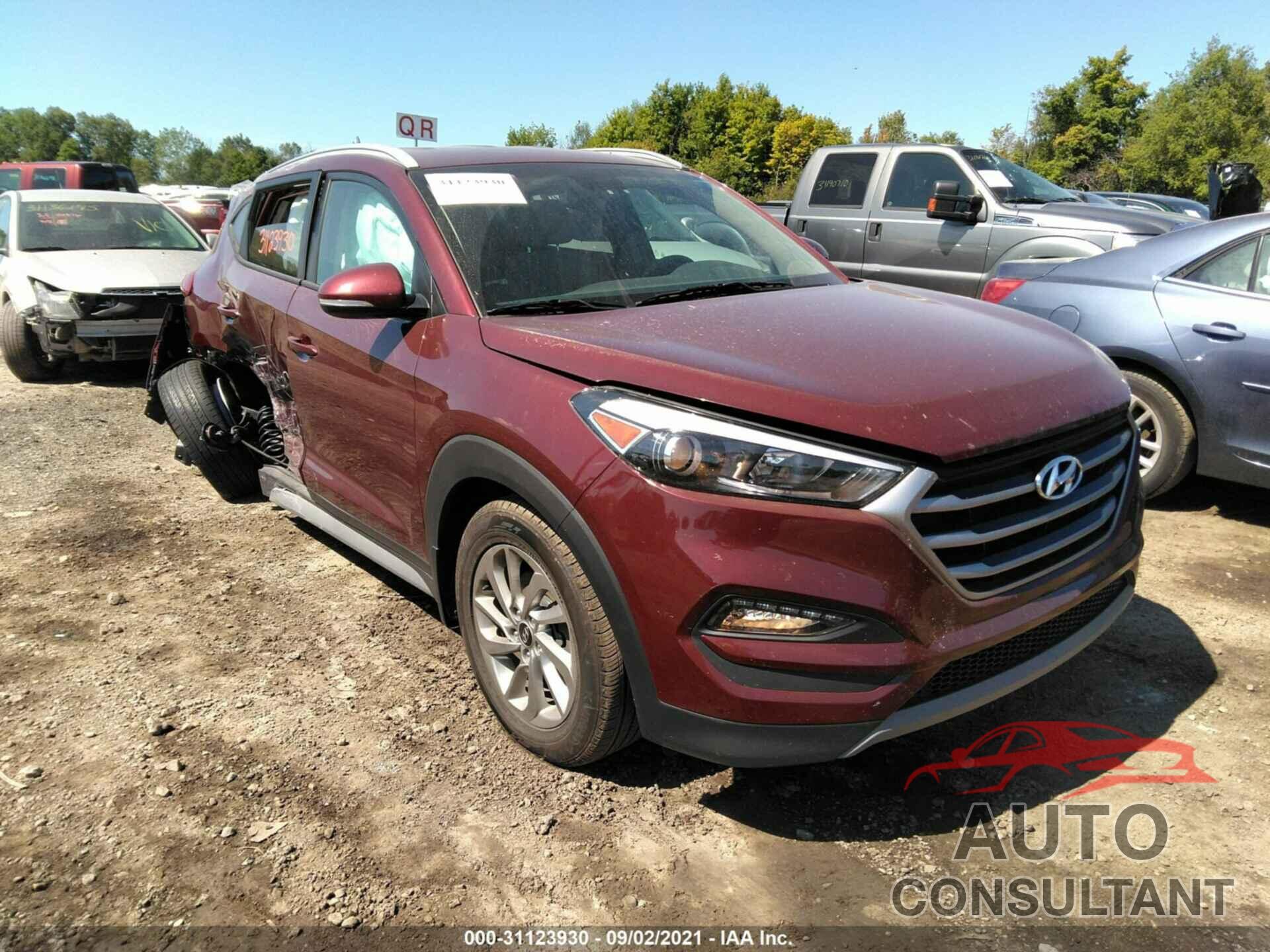 HYUNDAI TUCSON 2017 - KM8J3CA29HU576280