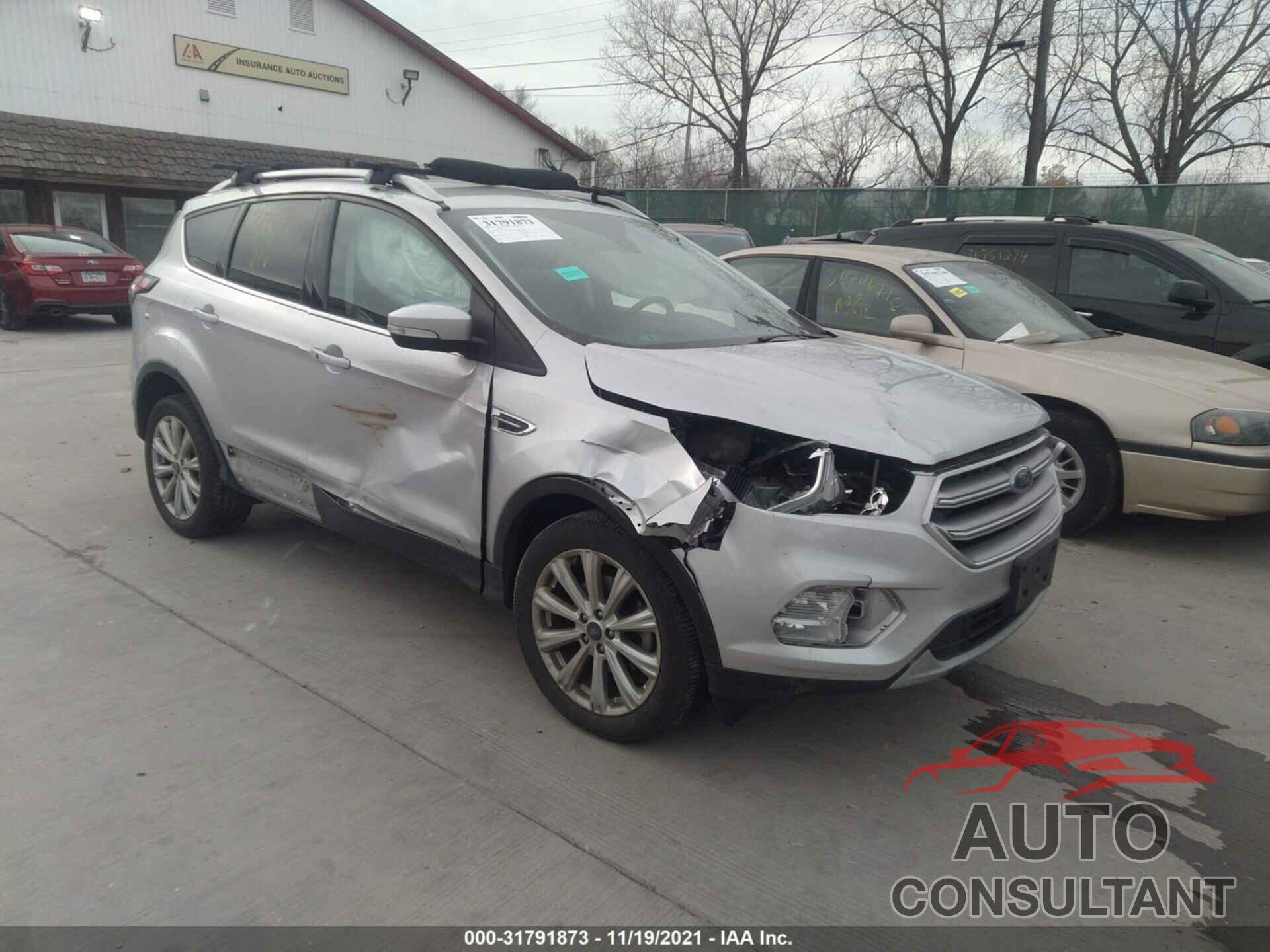 FORD ESCAPE 2017 - 1FMCU0JD2HUC11008