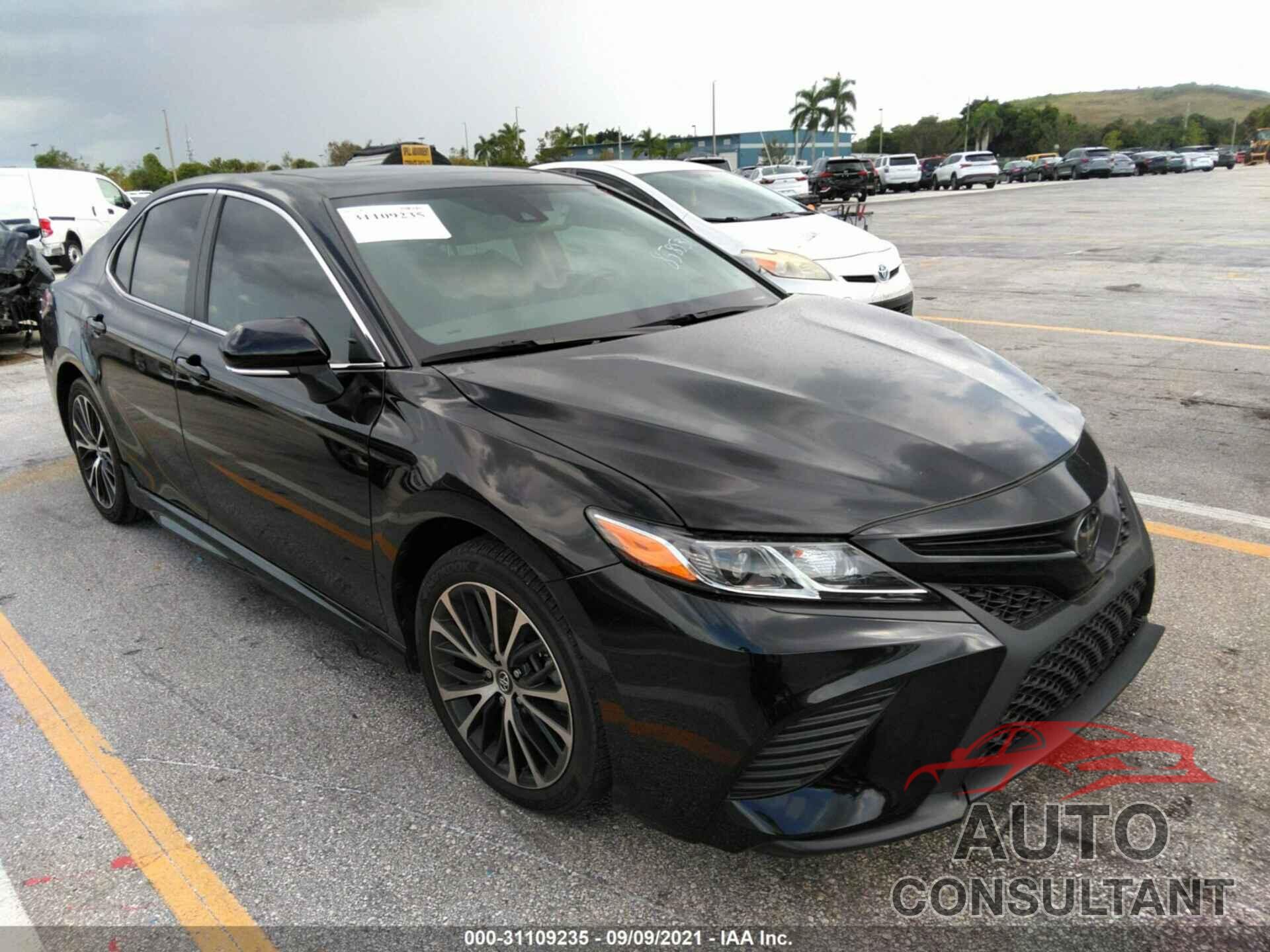 TOYOTA CAMRY 2020 - 4T1M11AK5LU858531