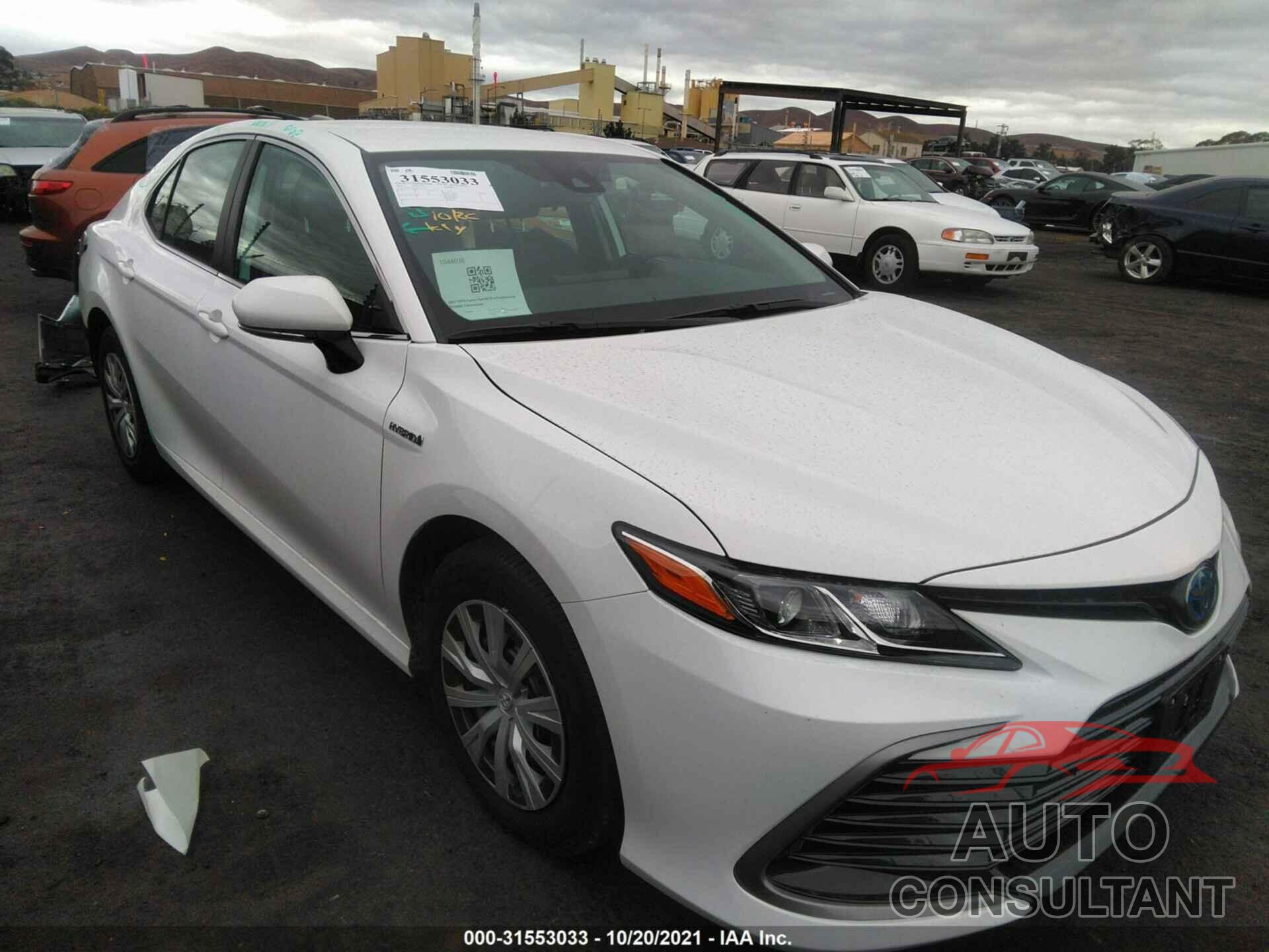 TOYOTA CAMRY 2021 - 4T1C31AK3MU567579