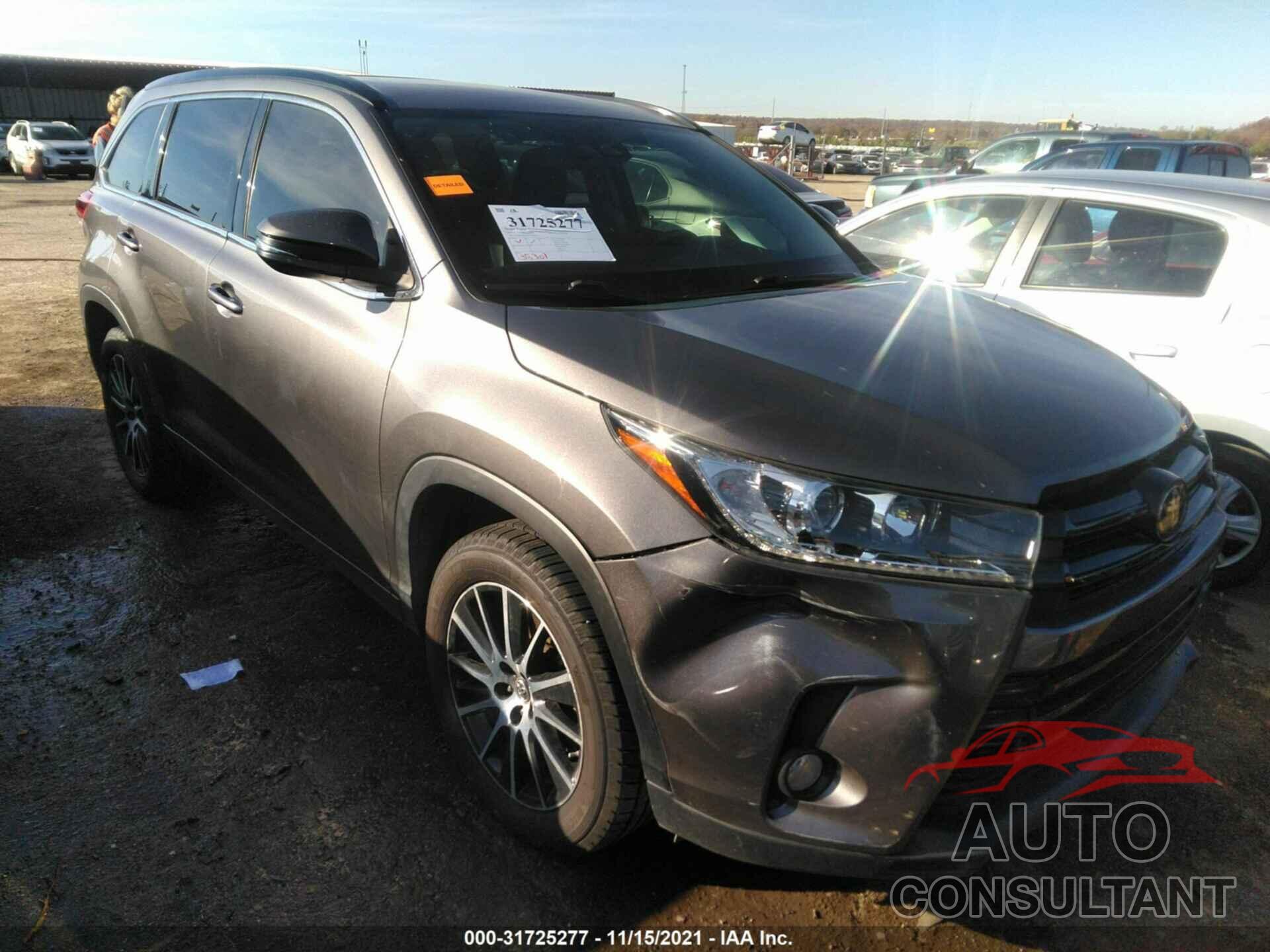 TOYOTA HIGHLANDER 2017 - 5TDKZRFH1HS523620