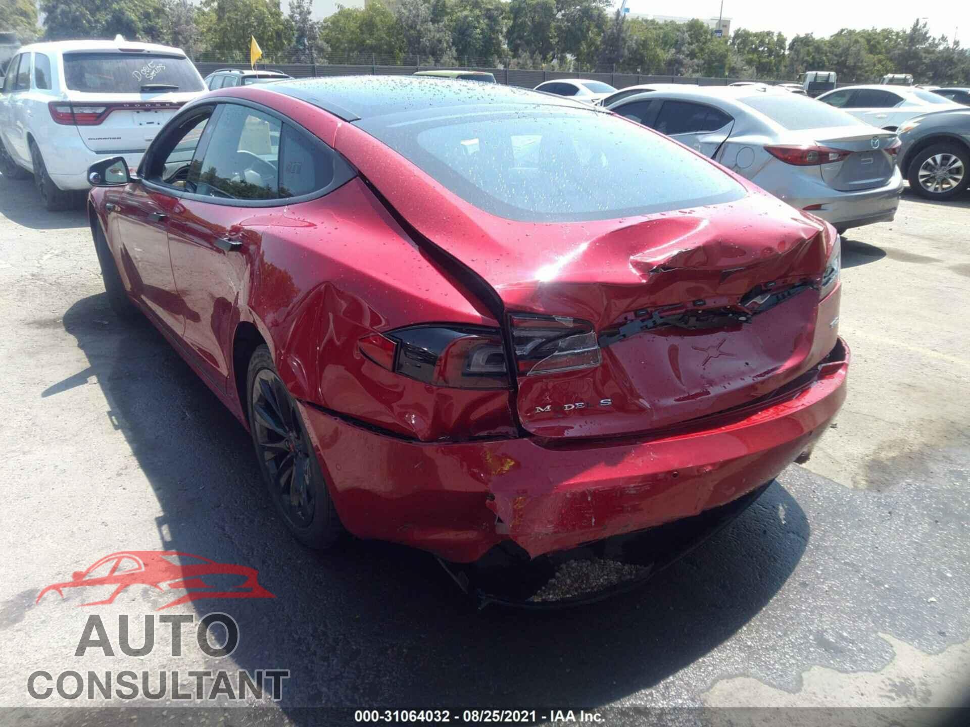 TESLA MODEL S 2017 - 5YJSA1E19HF202216