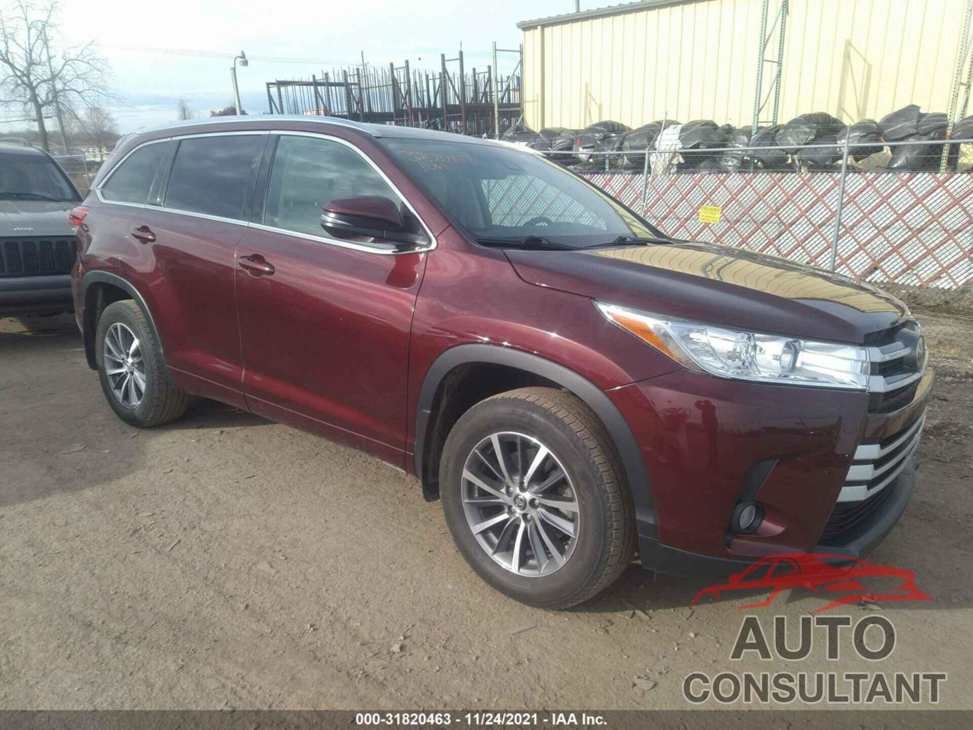 TOYOTA HIGHLANDER 2018 - 5TDJZRFH9JS827943