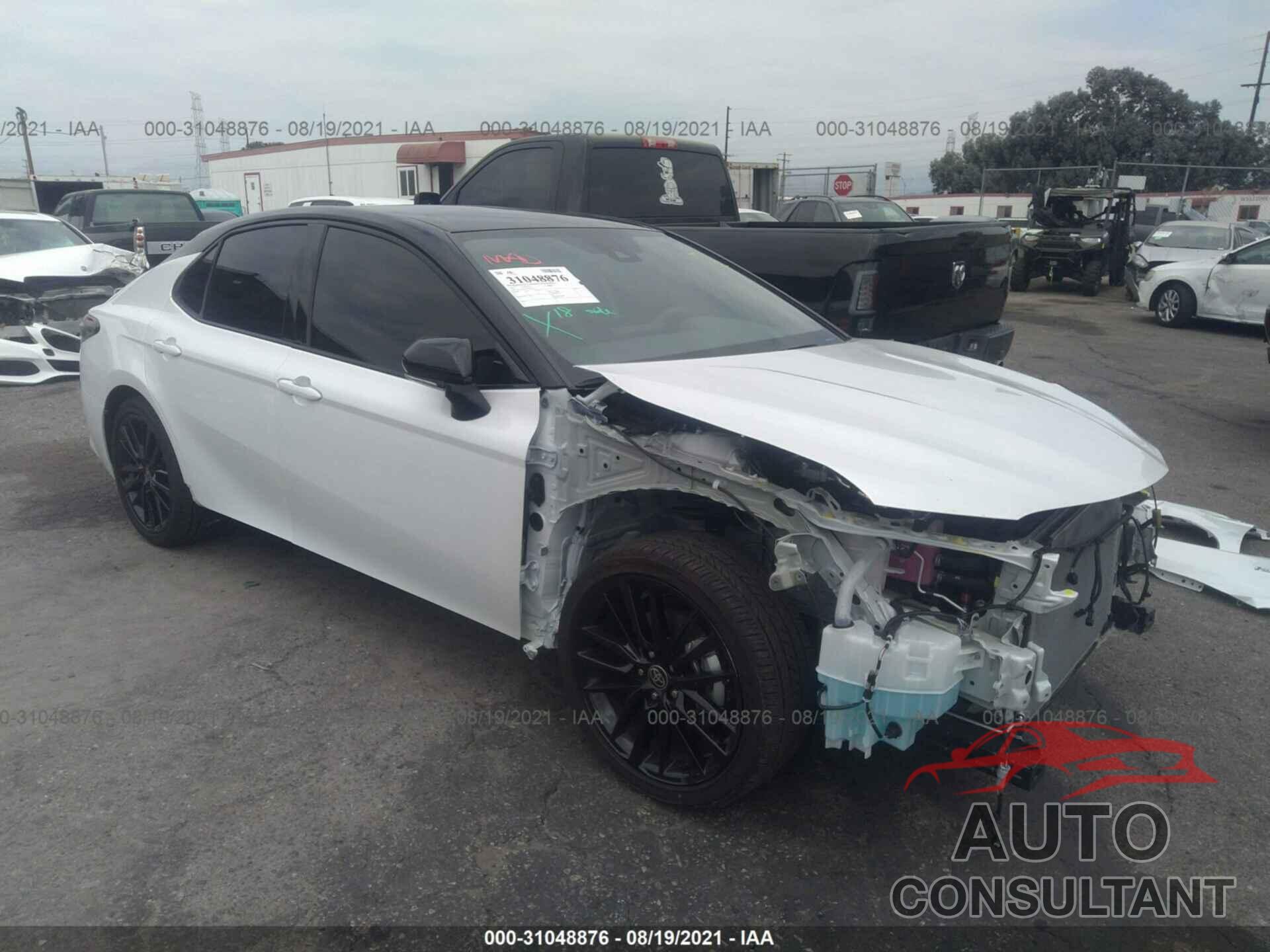 TOYOTA CAMRY 2021 - 4T1K31AK7MU023677