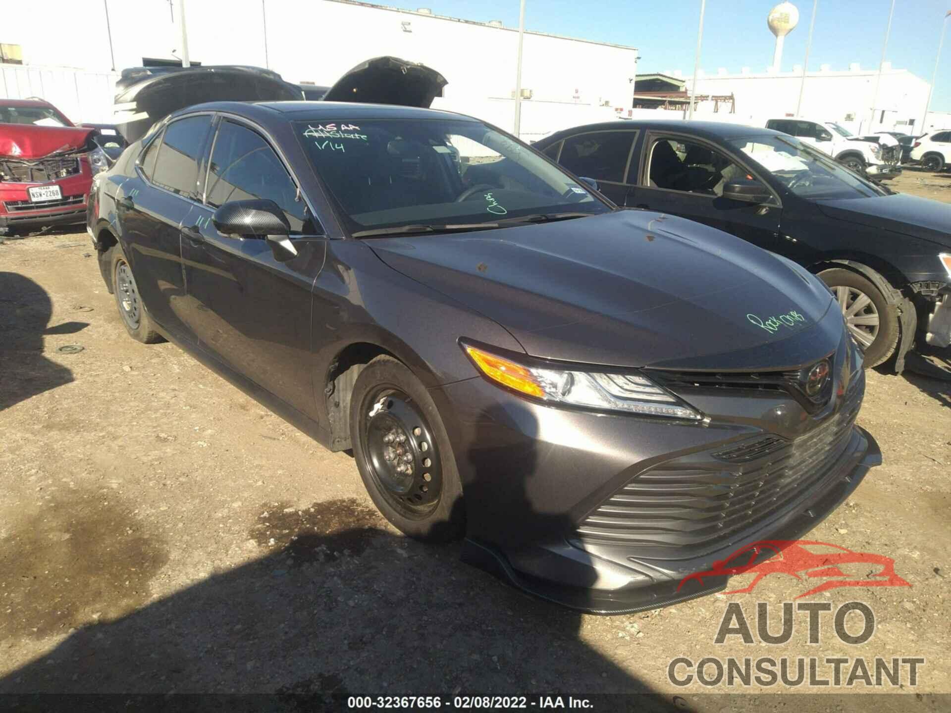 TOYOTA CAMRY 2019 - 4T1B11HK3KU855879