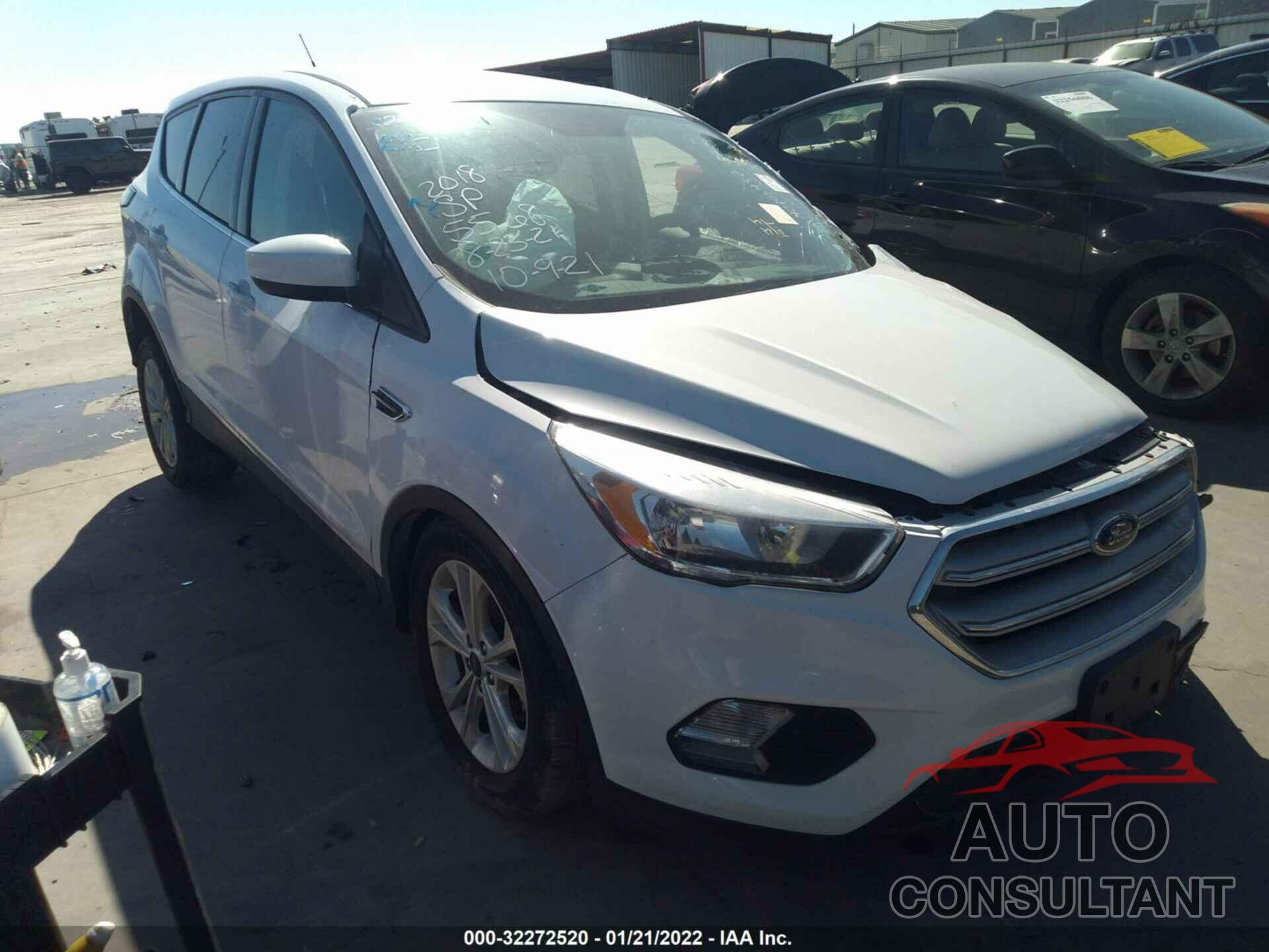 FORD ESCAPE 2018 - 1FMCU0GD9JUB45568
