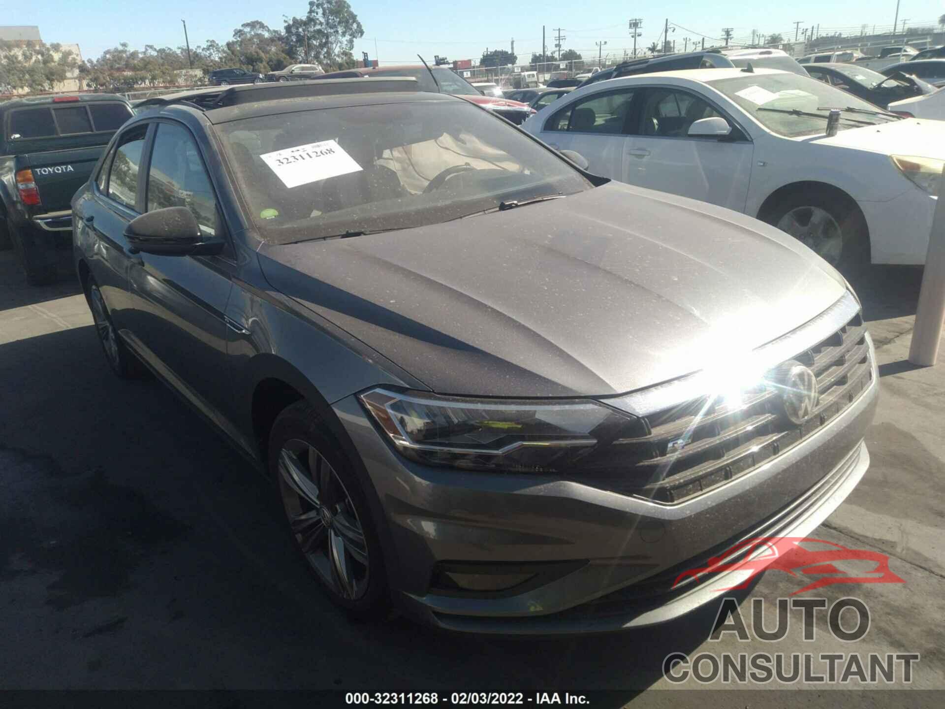 VOLKSWAGEN JETTA 2019 - 3VWC57BU1KM200325