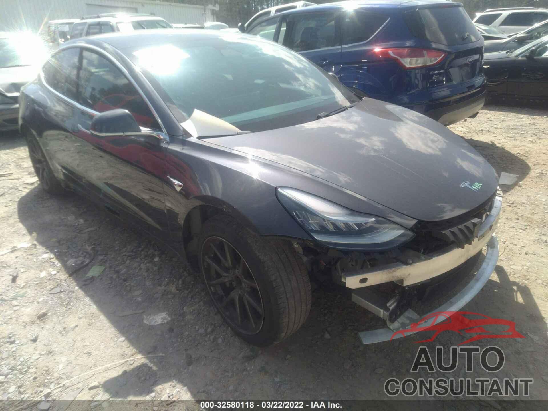 TESLA MODEL 3 2018 - 5YJ3E1EAXJF152022