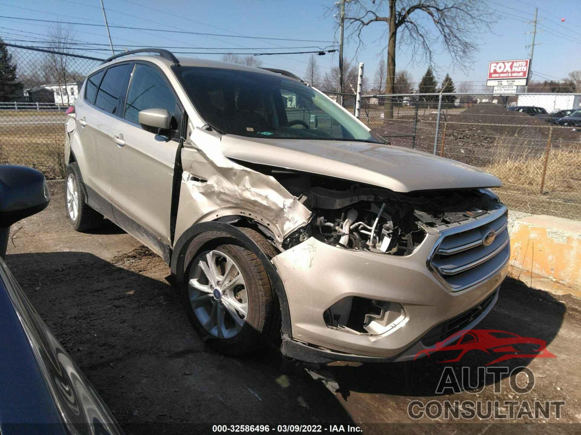 FORD ESCAPE 2018 - 1FMCU9GD8JUB82728