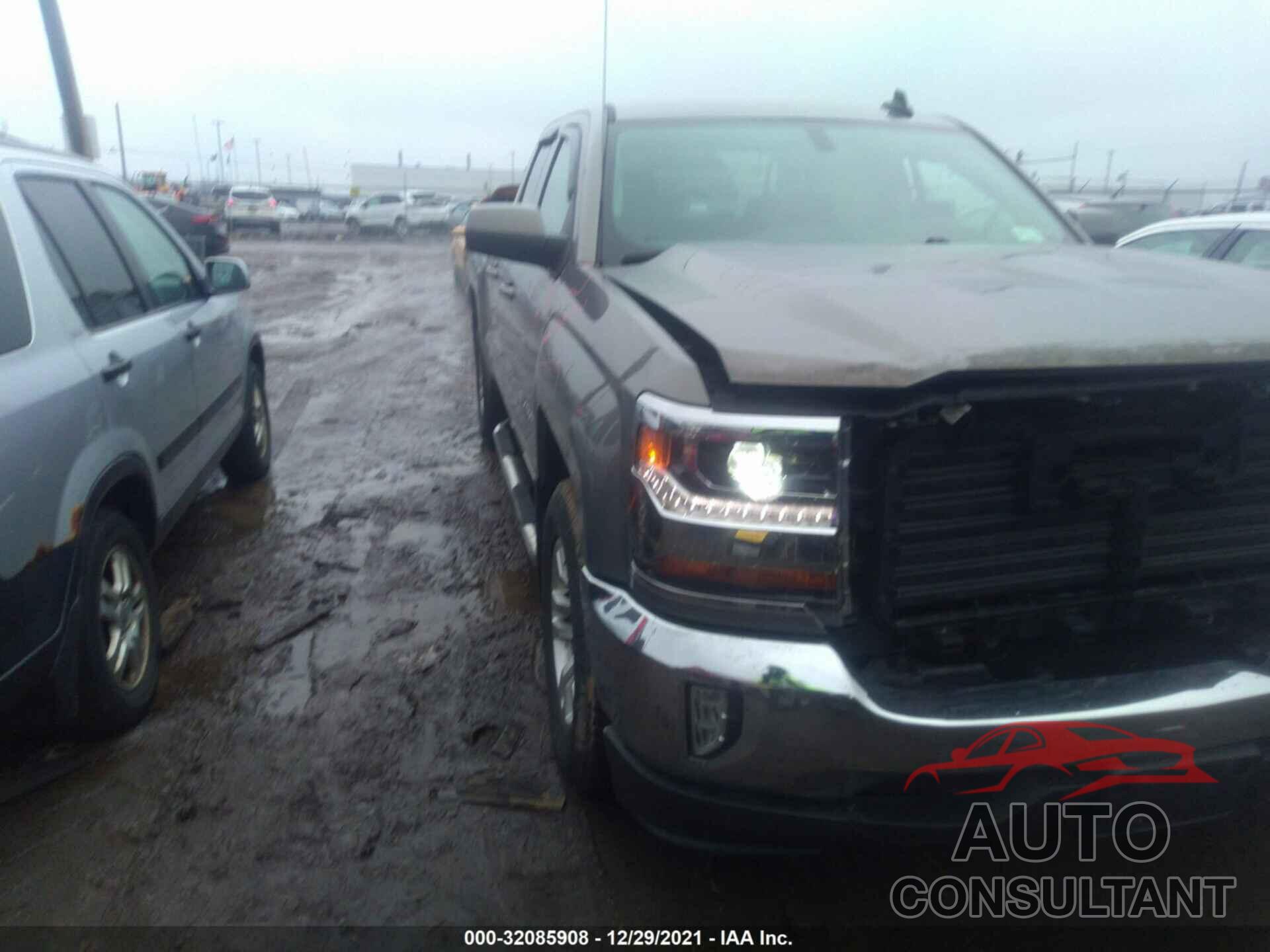CHEVROLET SILVERADO 1500 2017 - 1GCVKREC7HZ176493