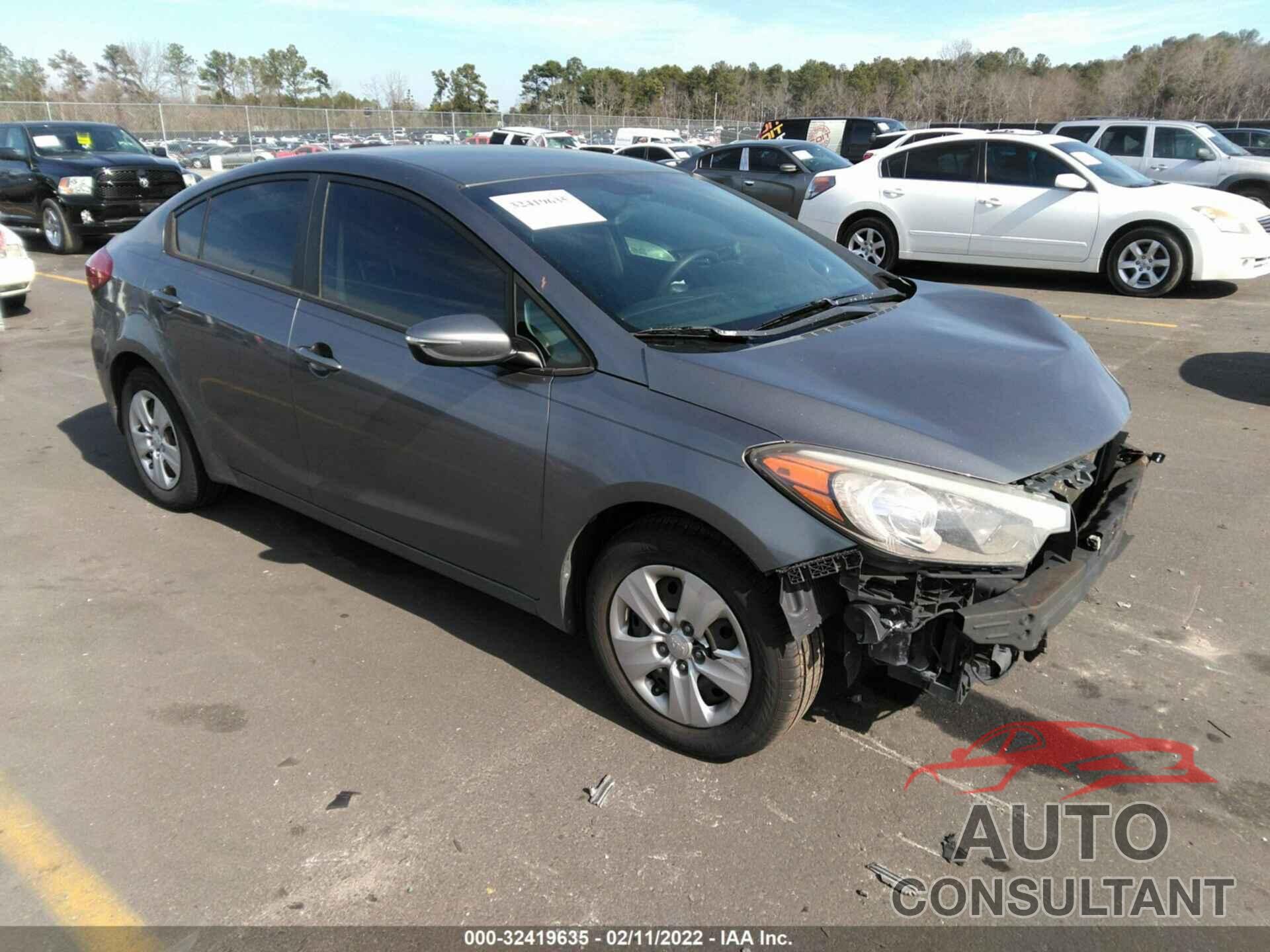 KIA FORTE 2016 - KNAFX4A65G5553253