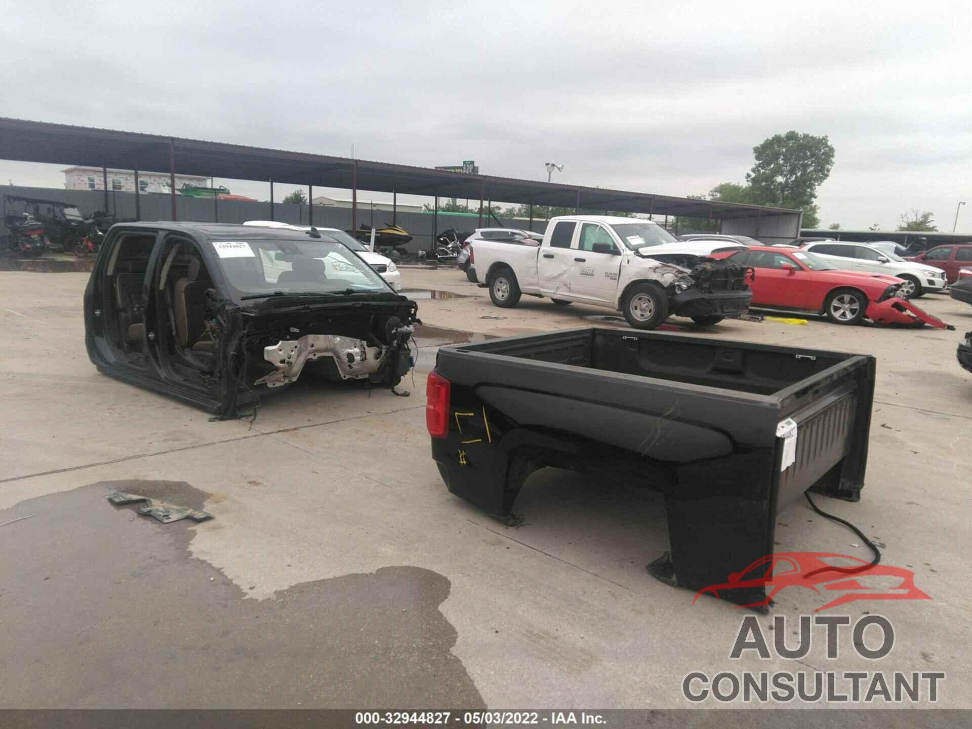 CHEVROLET SILVERADO 1500 2018 - 3GCPCTEJXJG633000