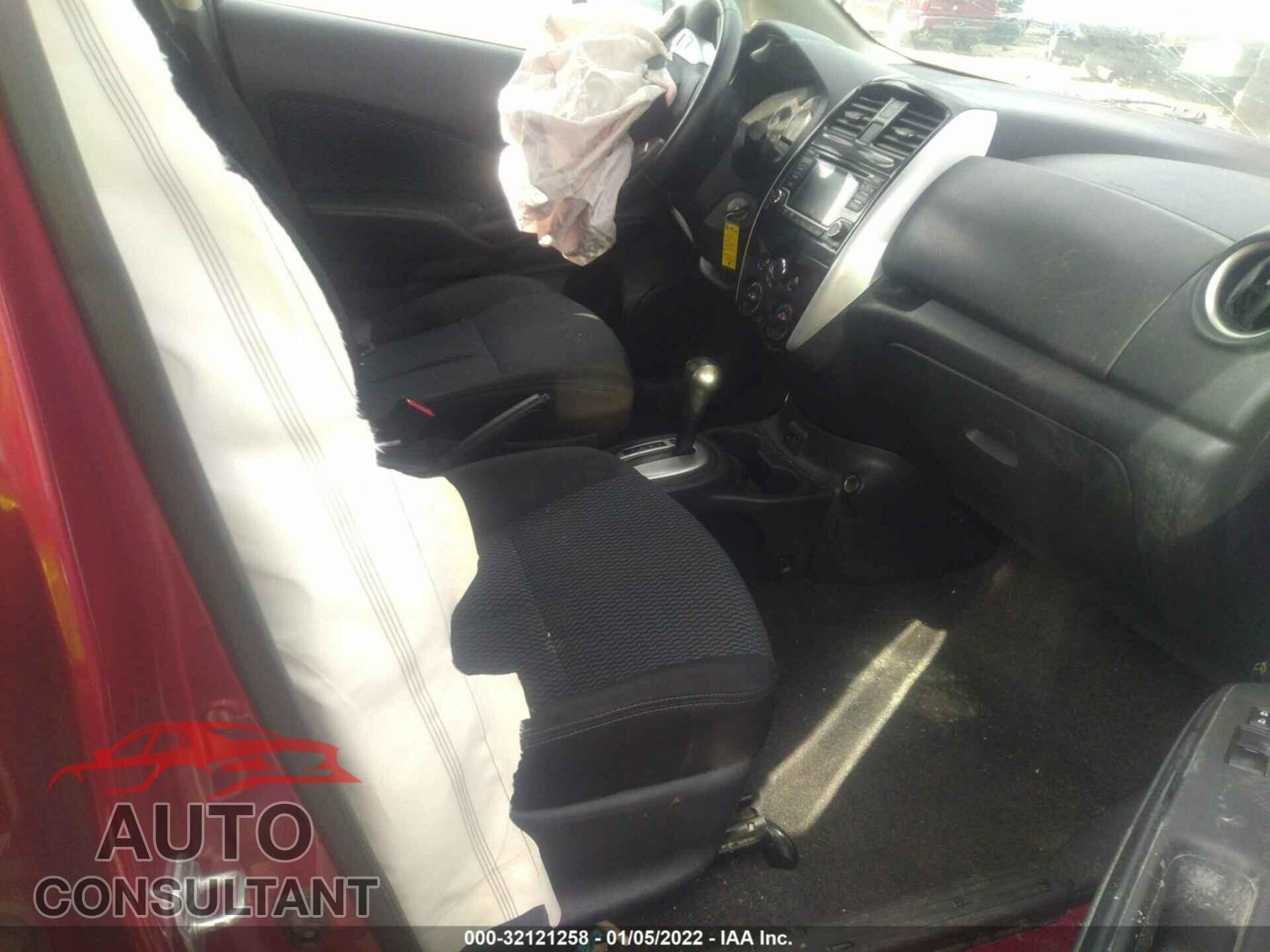 NISSAN VERSA NOTE 2017 - 3N1CE2CP2HL359449