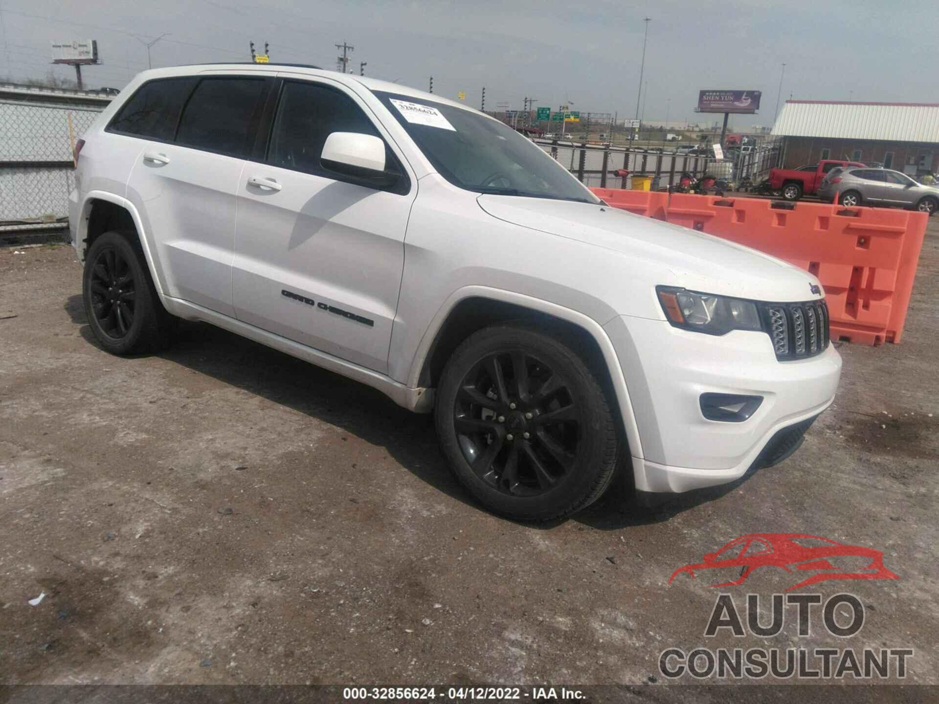 JEEP GRAND CHEROKEE 2018 - 1C4RJFAG2JC303011