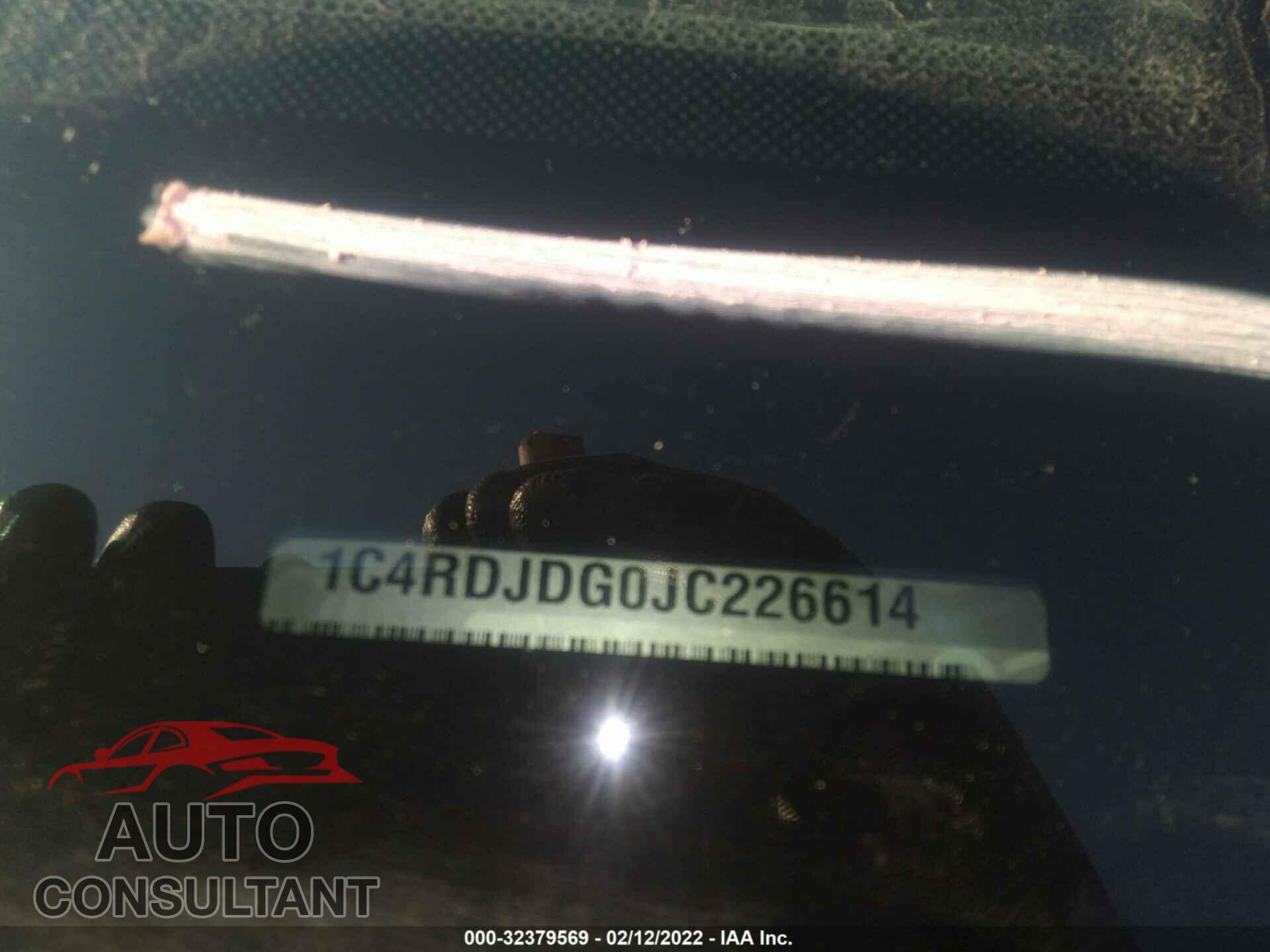 DODGE DURANGO 2018 - 1C4RDJDG0JC226614