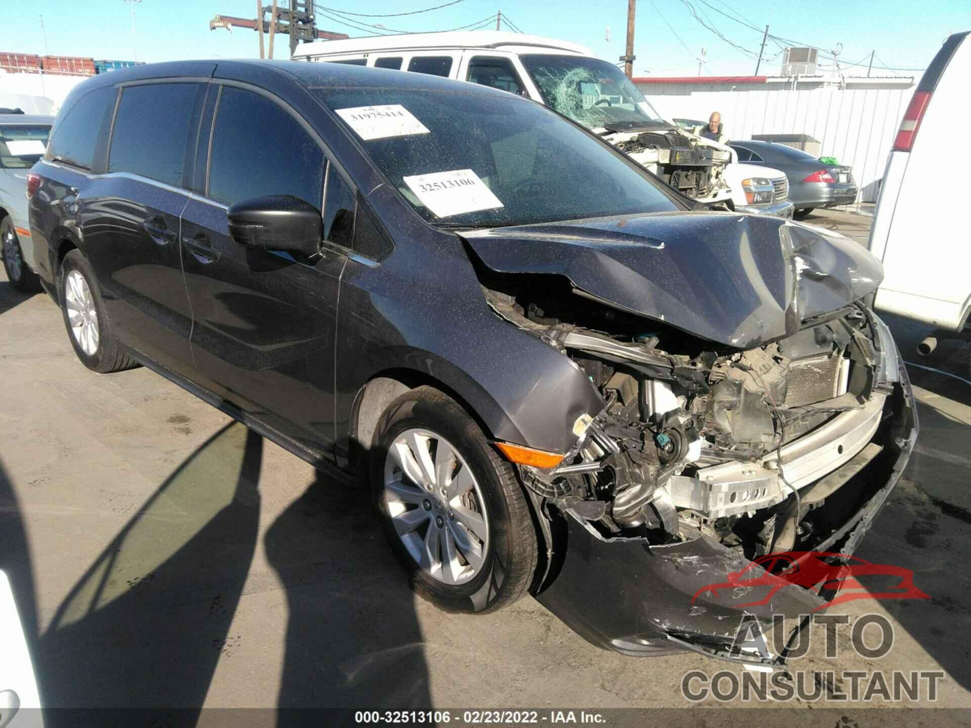 HONDA ODYSSEY 2018 - 5FNRL6H21JB032272