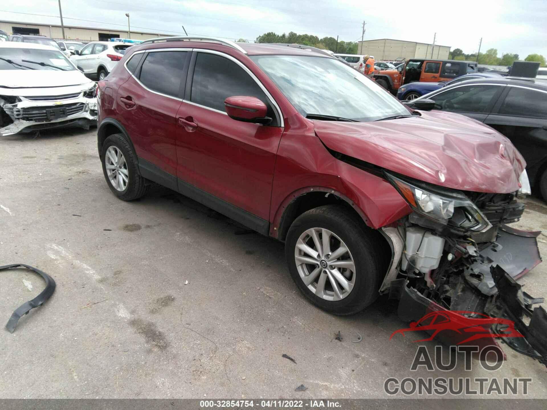 NISSAN ROGUE SPORT 2019 - JN1BJ1CP2KW242327