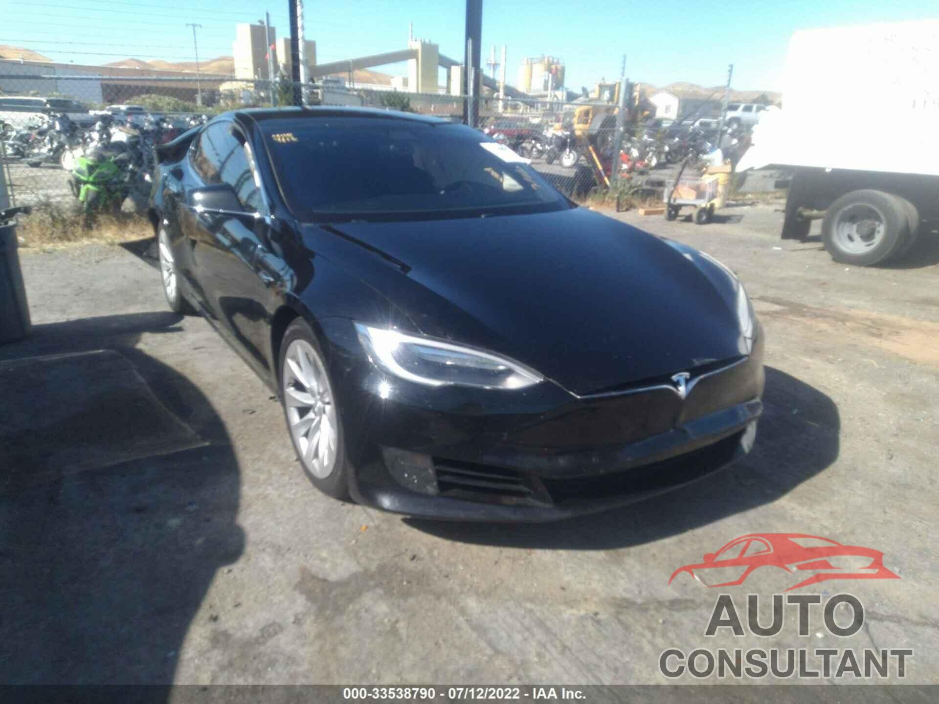 TESLA MODEL S 2017 - 5YJSA1E19HF202779