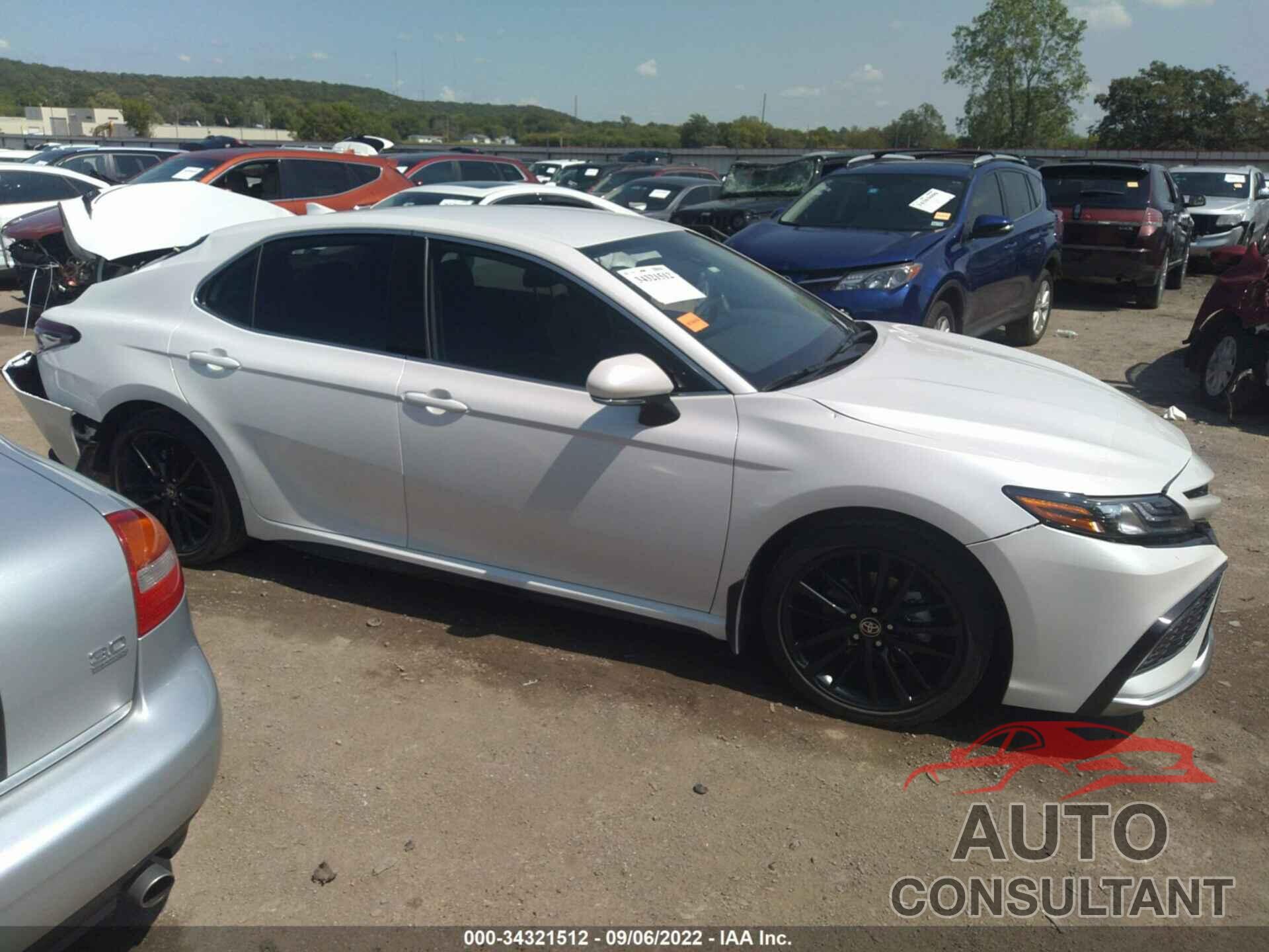TOYOTA CAMRY 2022 - 4T1K61AK2NU028701
