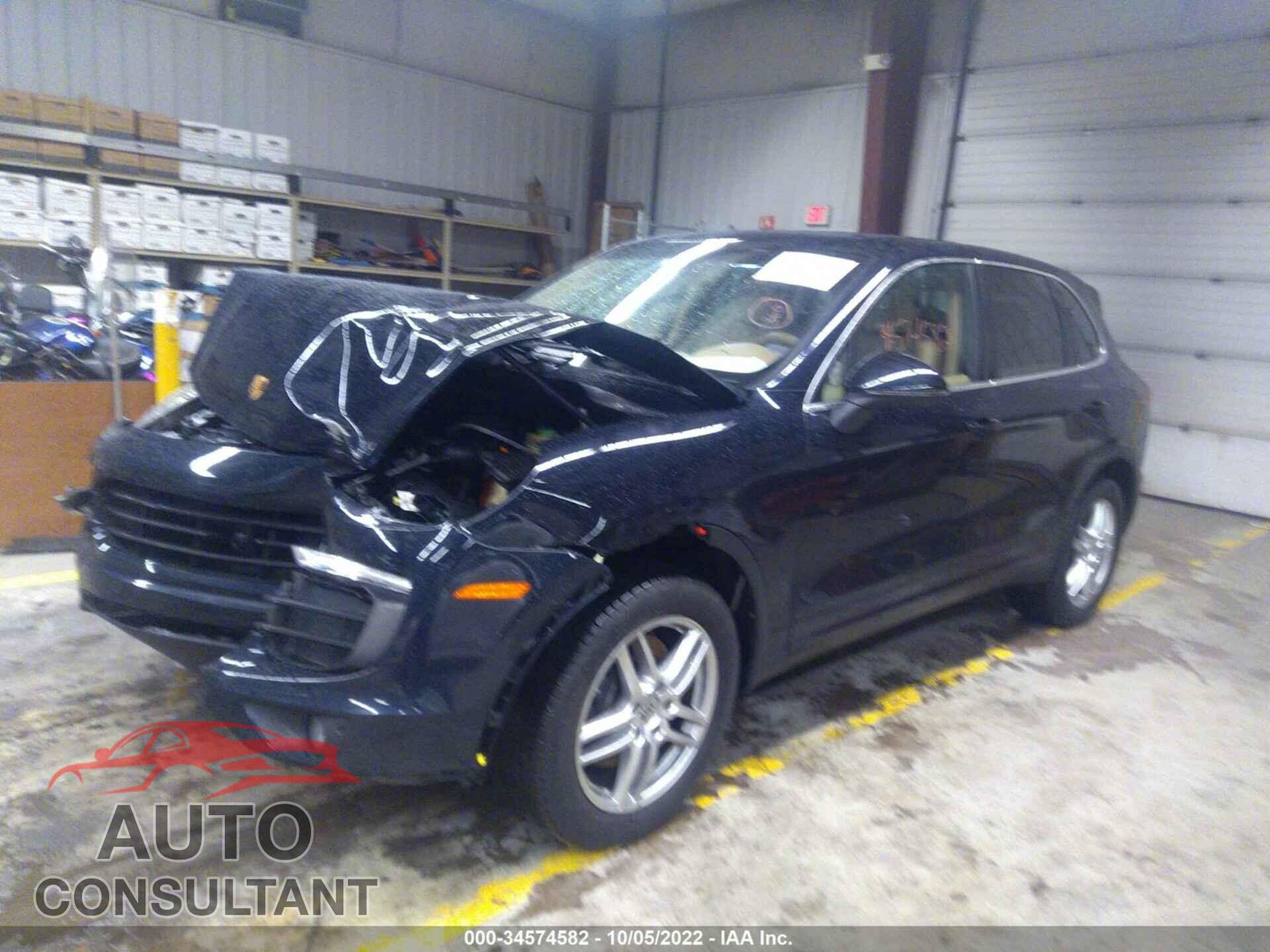 PORSCHE CAYENNE 2017 - WP1AA2A28HKA86864