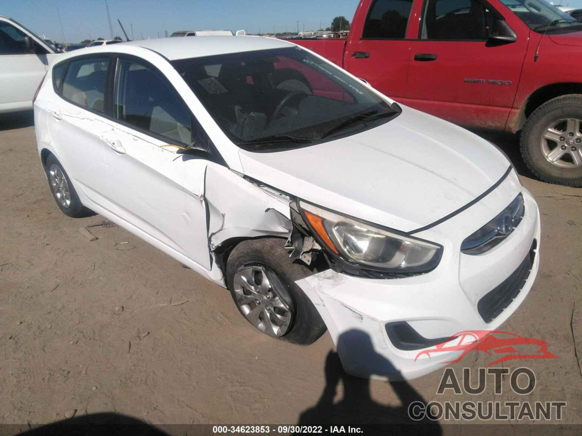 HYUNDAI ACCENT 2017 - KMHCT5AE8HU310148