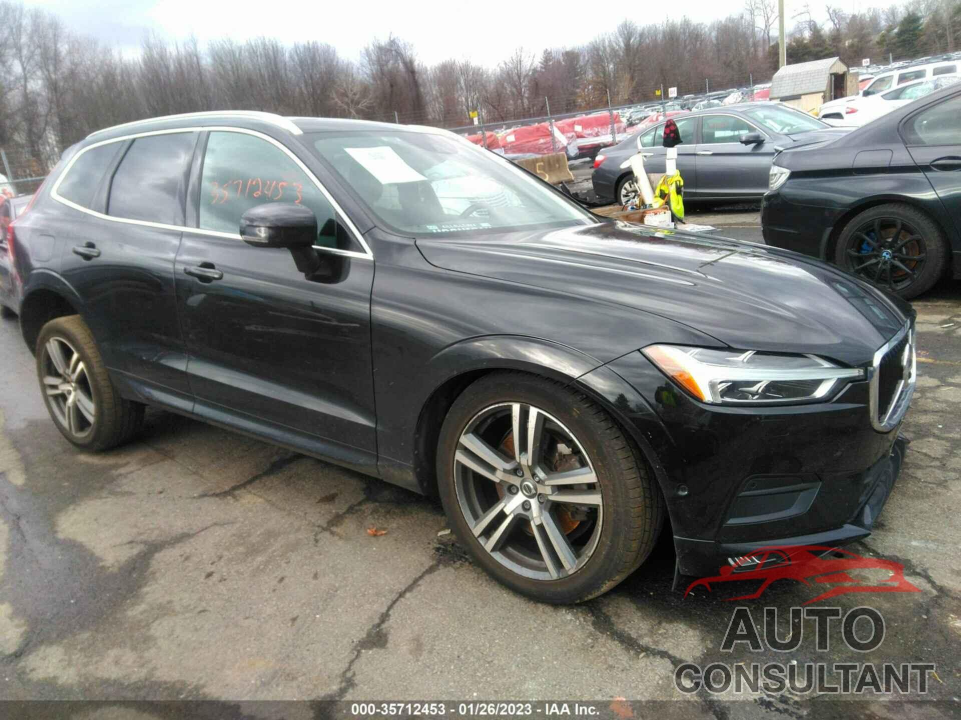 VOLVO XC60 2018 - YV4A22RK0J1095618