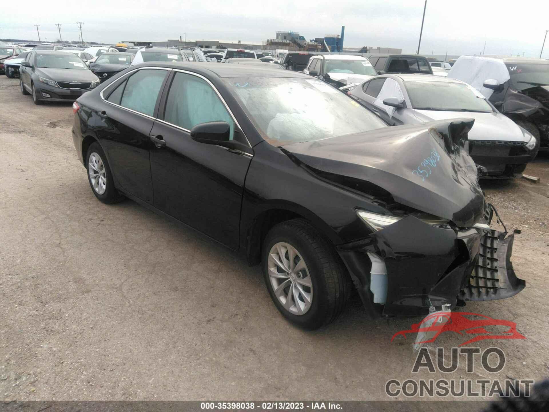 TOYOTA CAMRY 2016 - 4T4BF1FKXGR526002