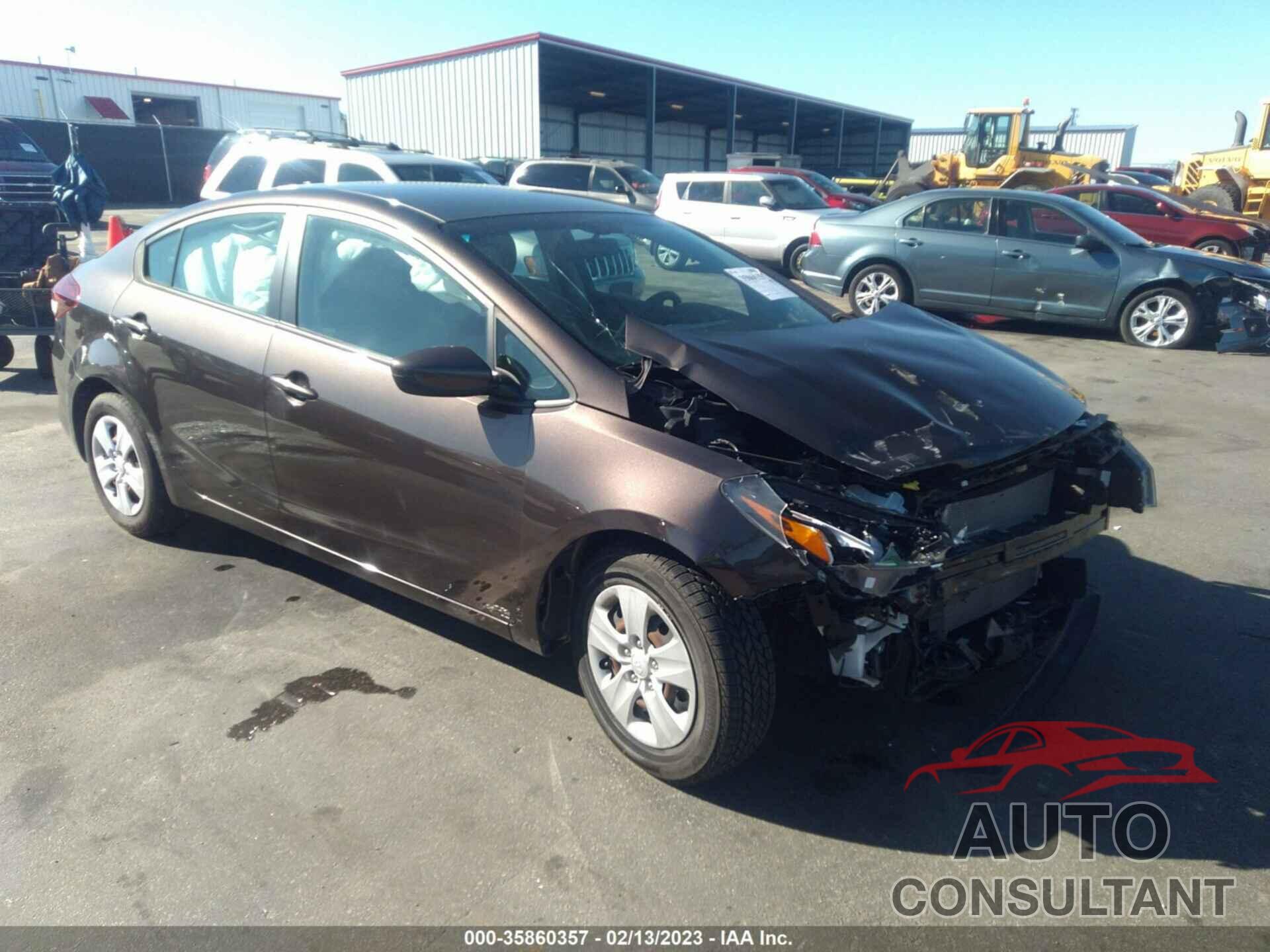 KIA FORTE 2018 - 3KPFK4A73JE182194