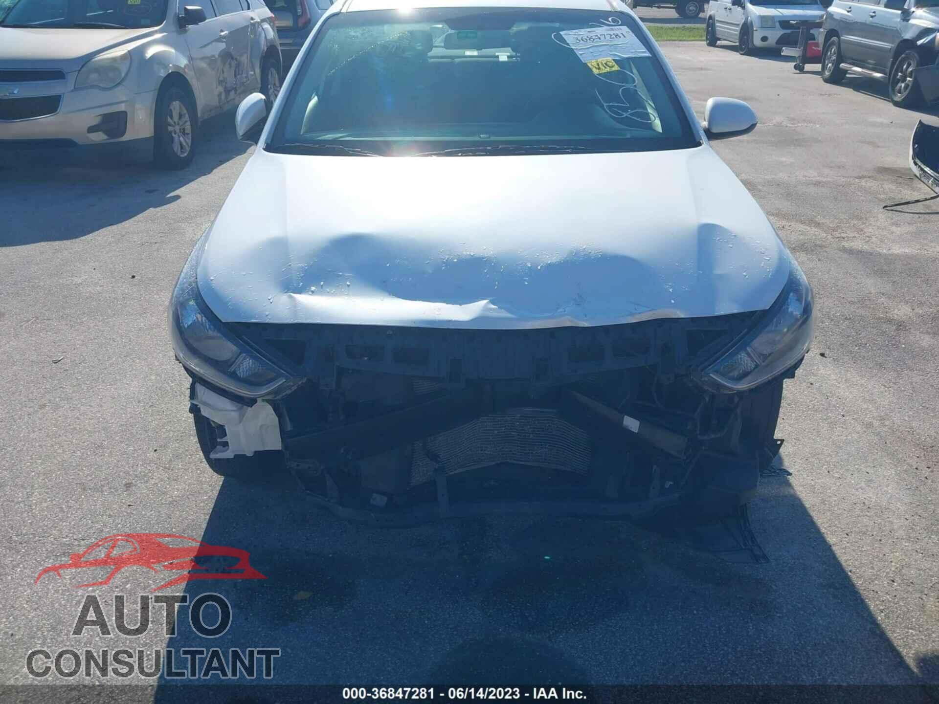 HYUNDAI ACCENT 2018 - 3KPC24A35JE008501