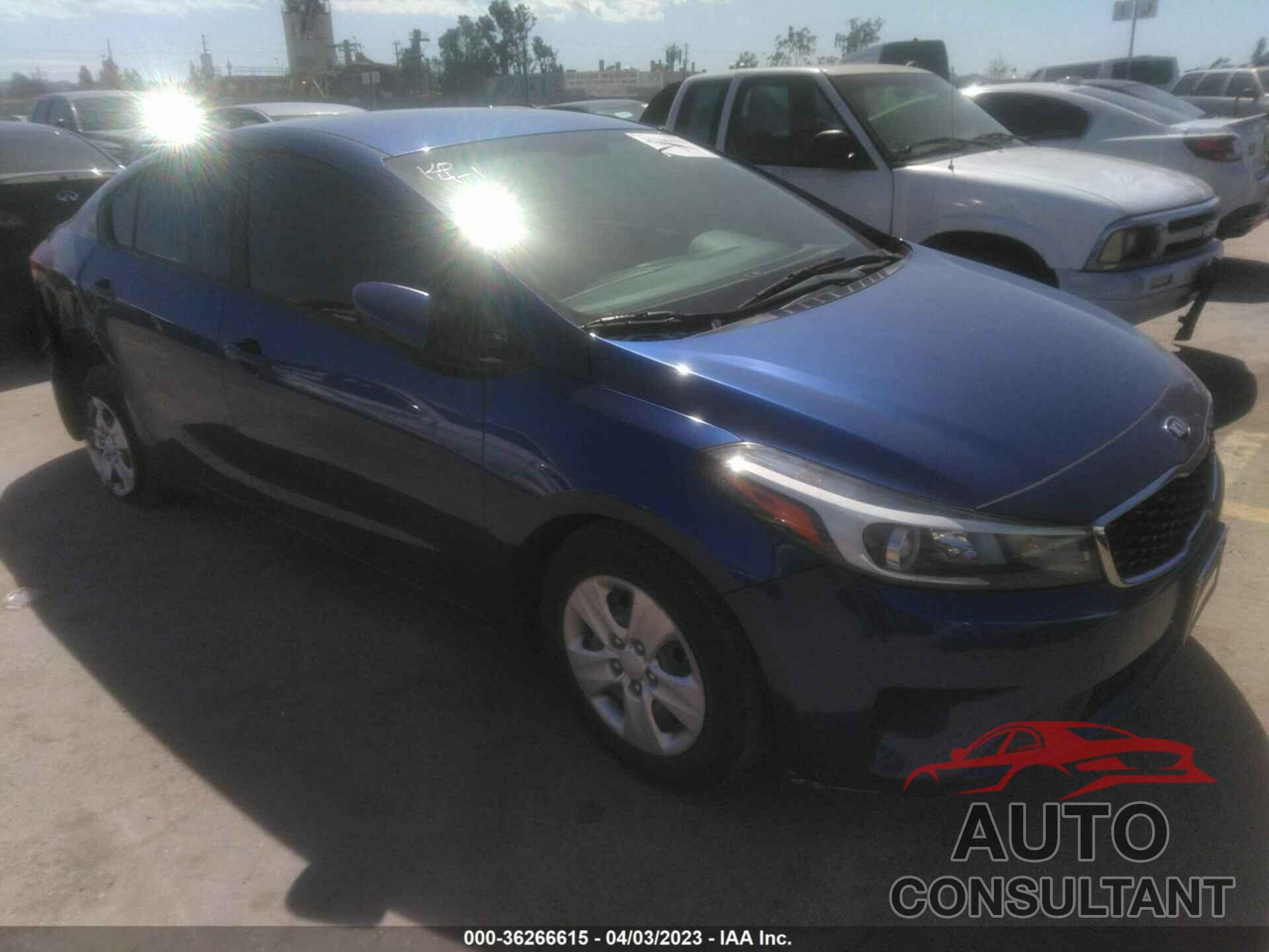 KIA FORTE 2018 - 3KPFK4A73JE280027