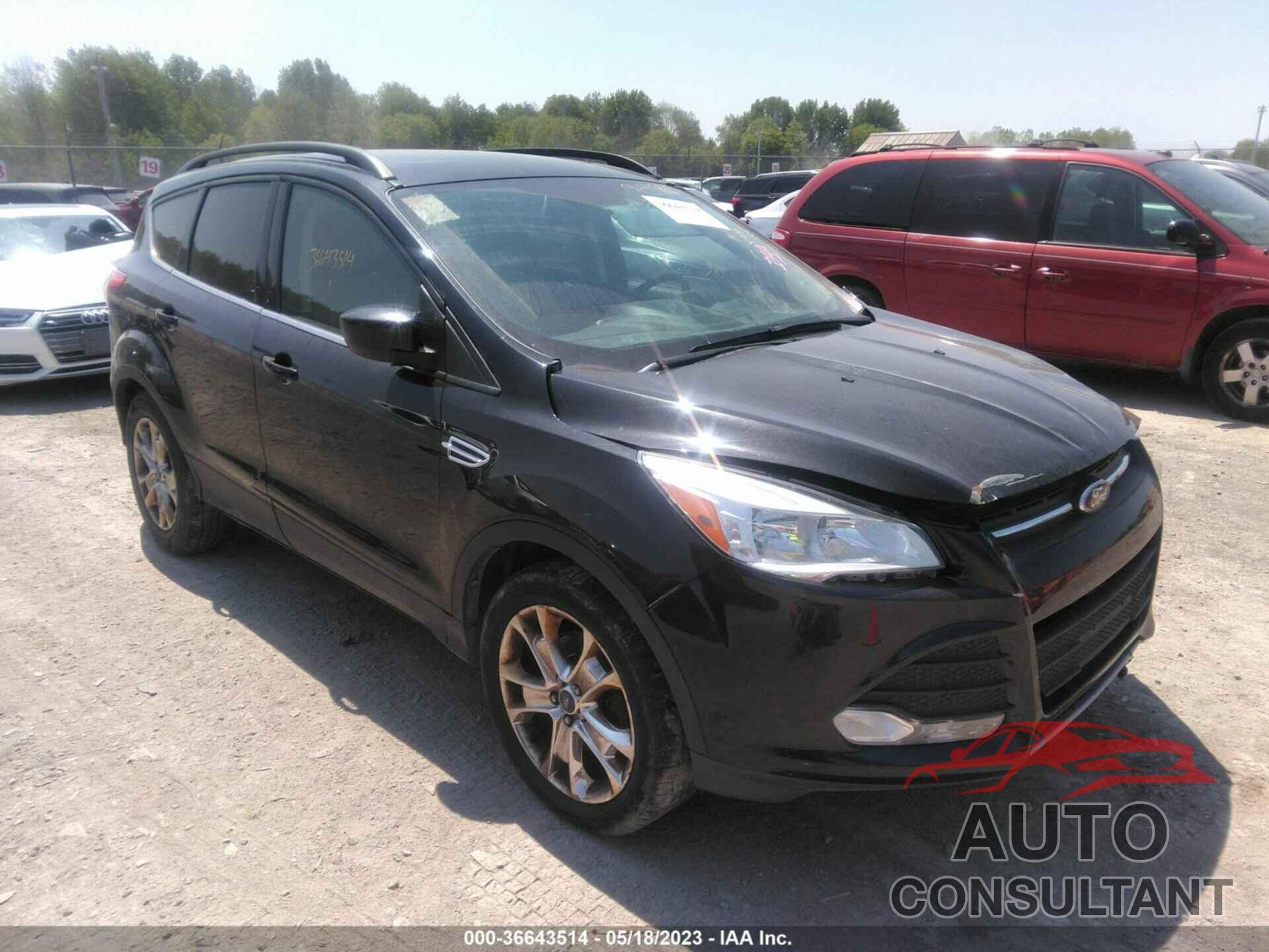 FORD ESCAPE 2015 - 1FMCU9G95FUC45609