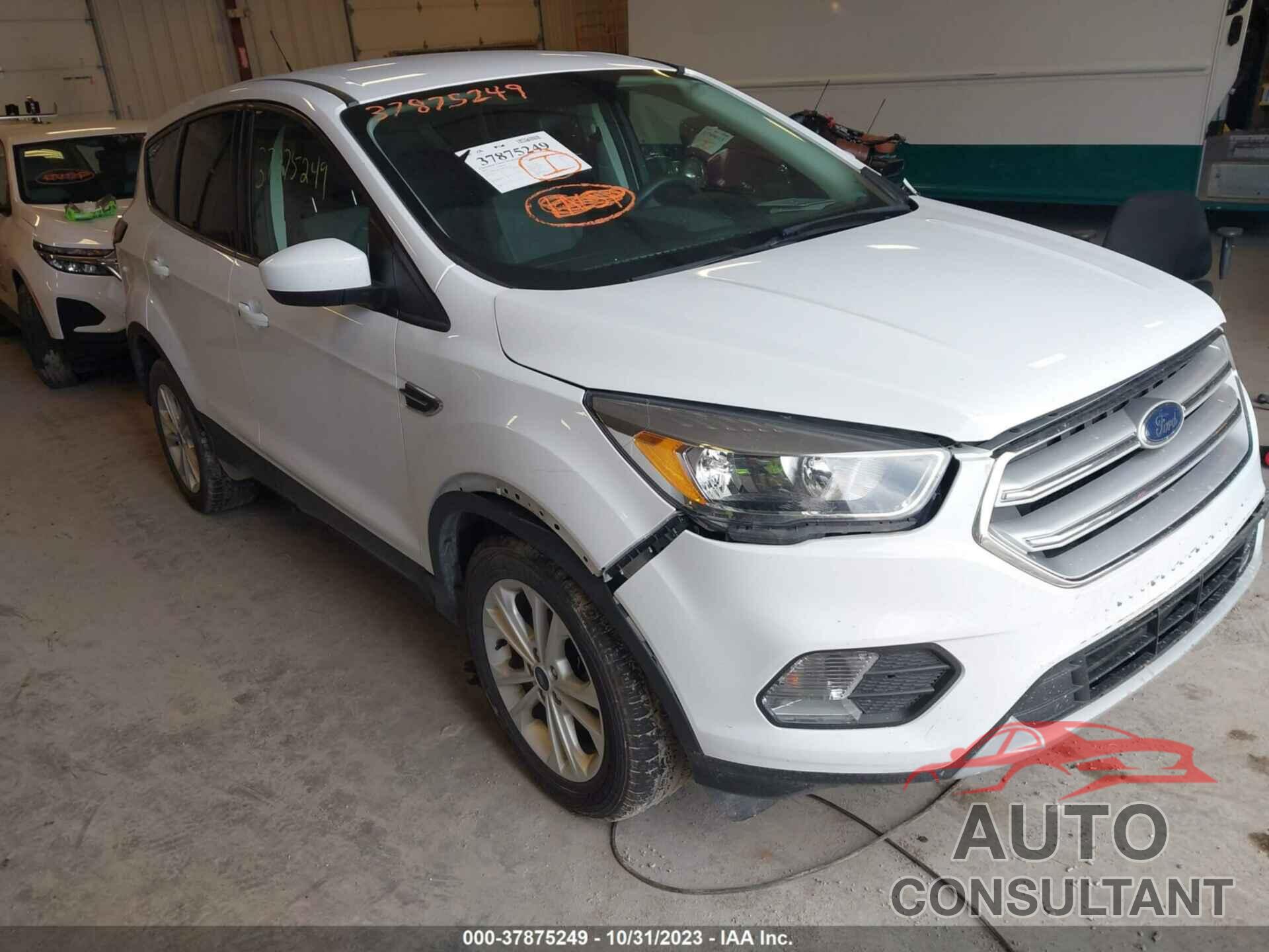 FORD ESCAPE 2019 - 1FMCU9GD6KUC35718