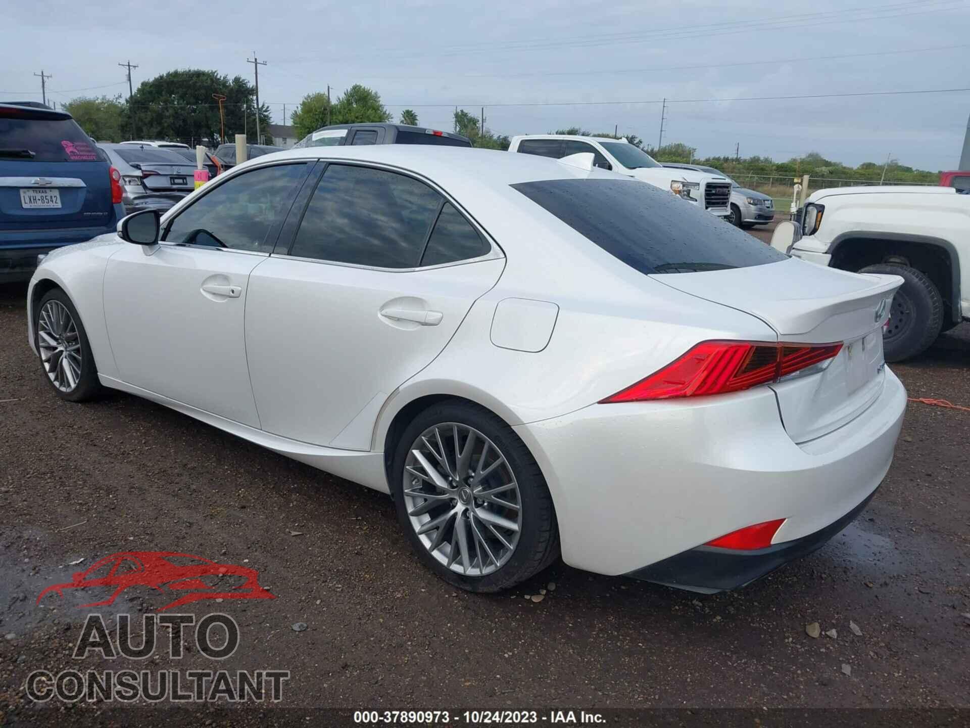 LEXUS IS 2017 - JTHBA1D28H5044672