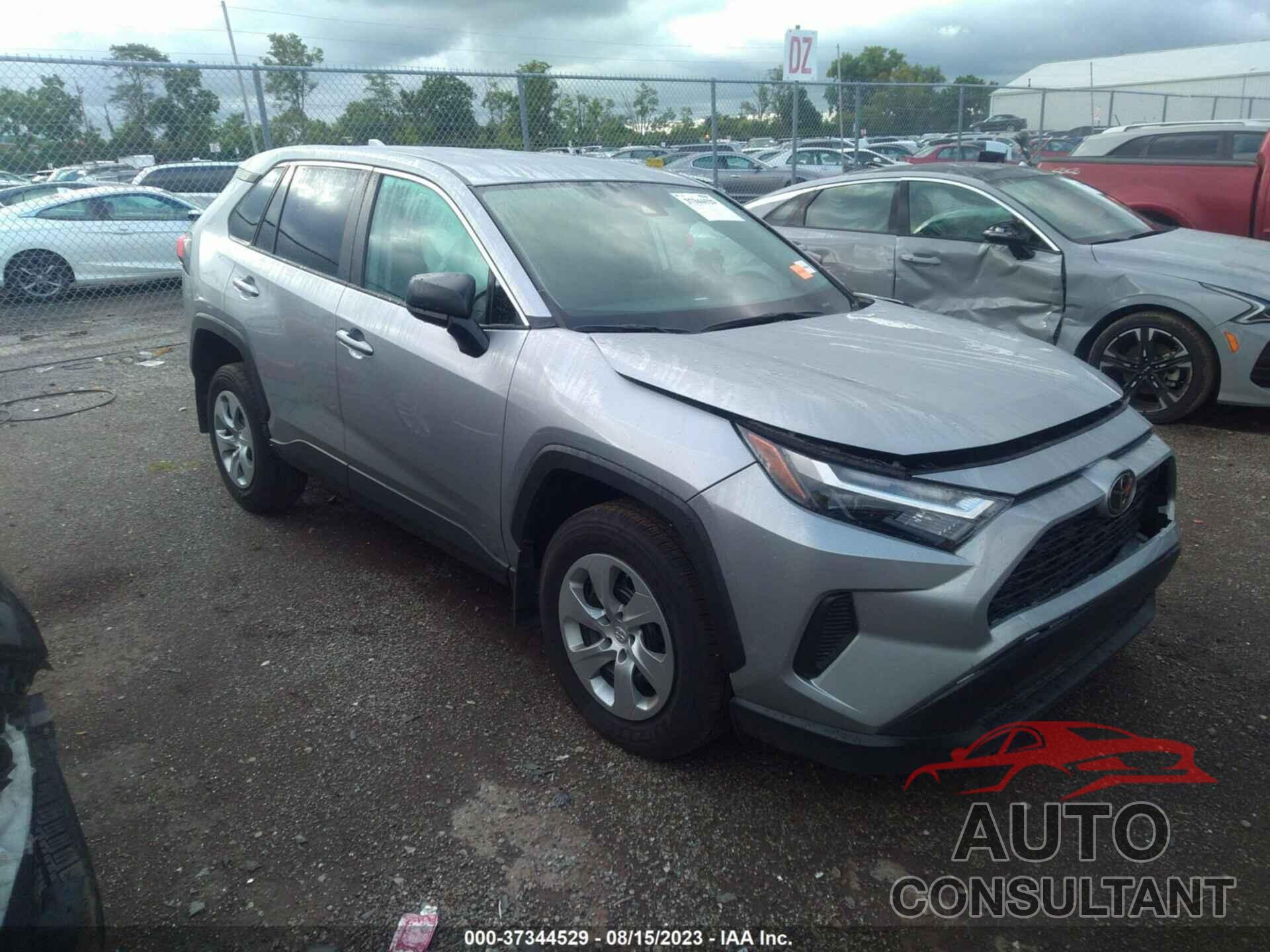 TOYOTA RAV4 2023 - 2T3H1RFV8PW261339