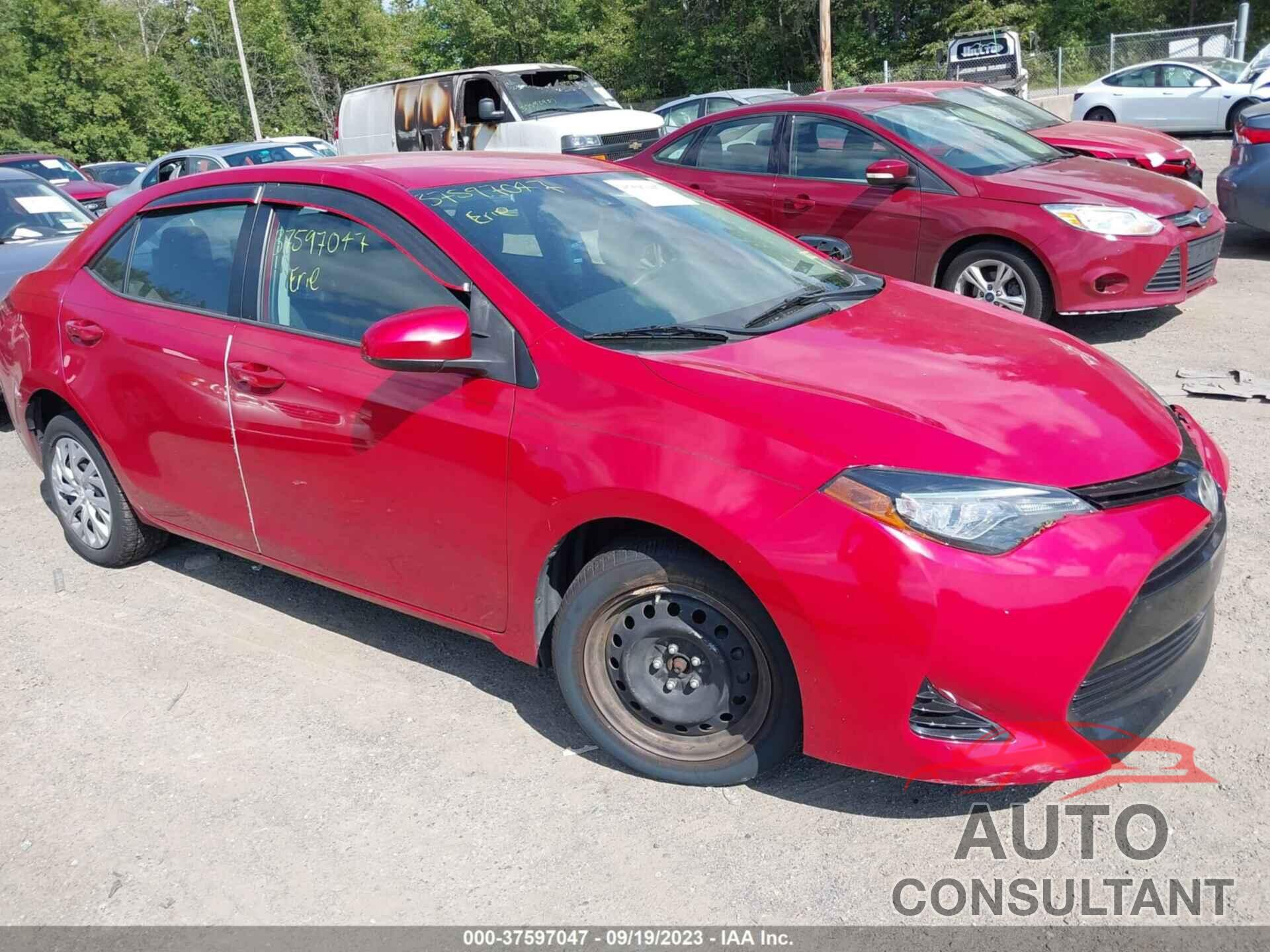 TOYOTA COROLLA 2017 - 2T1BURHE4HC844870