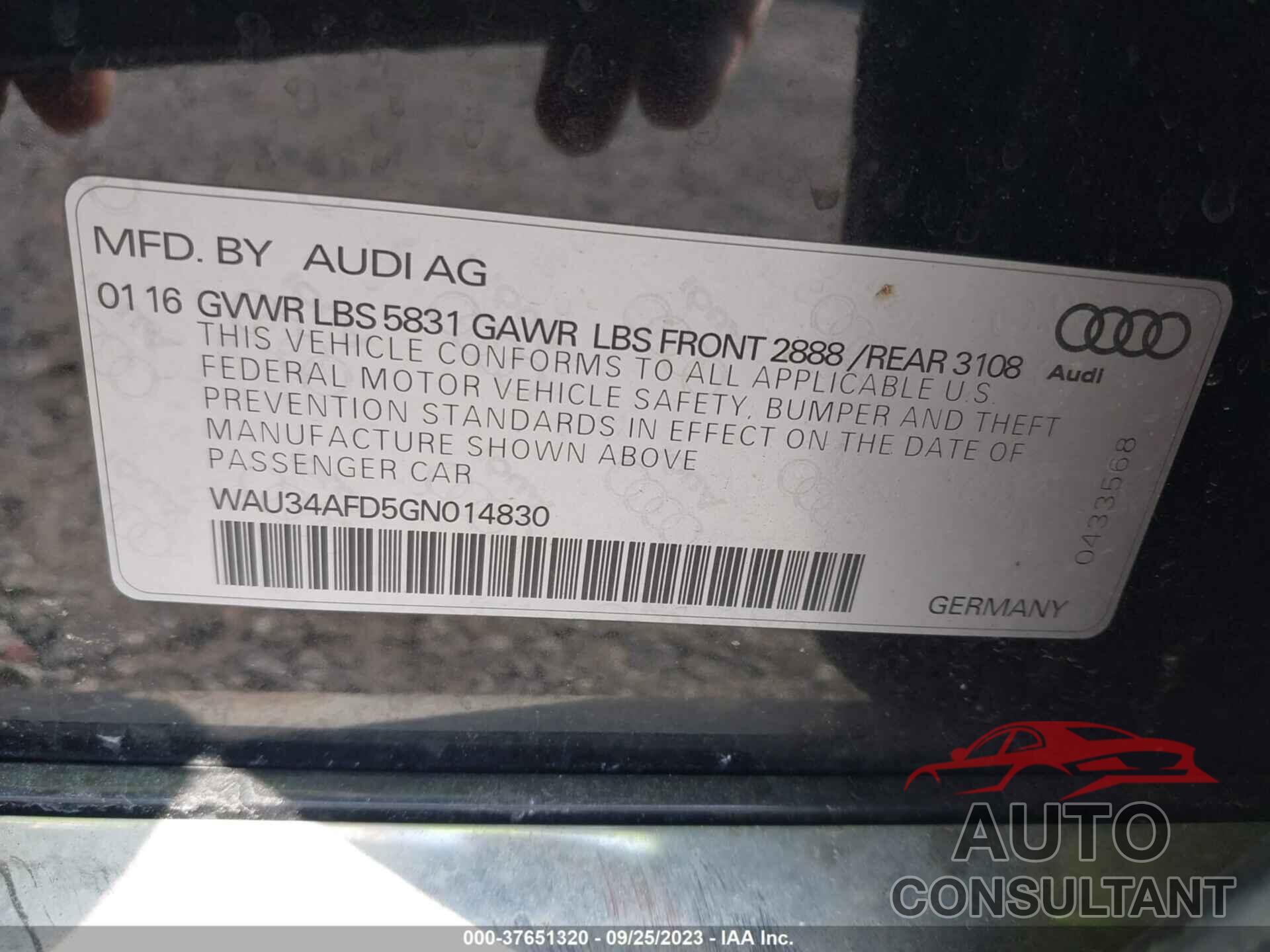 AUDI A8 L 2016 - WAU34AFD5GN014830