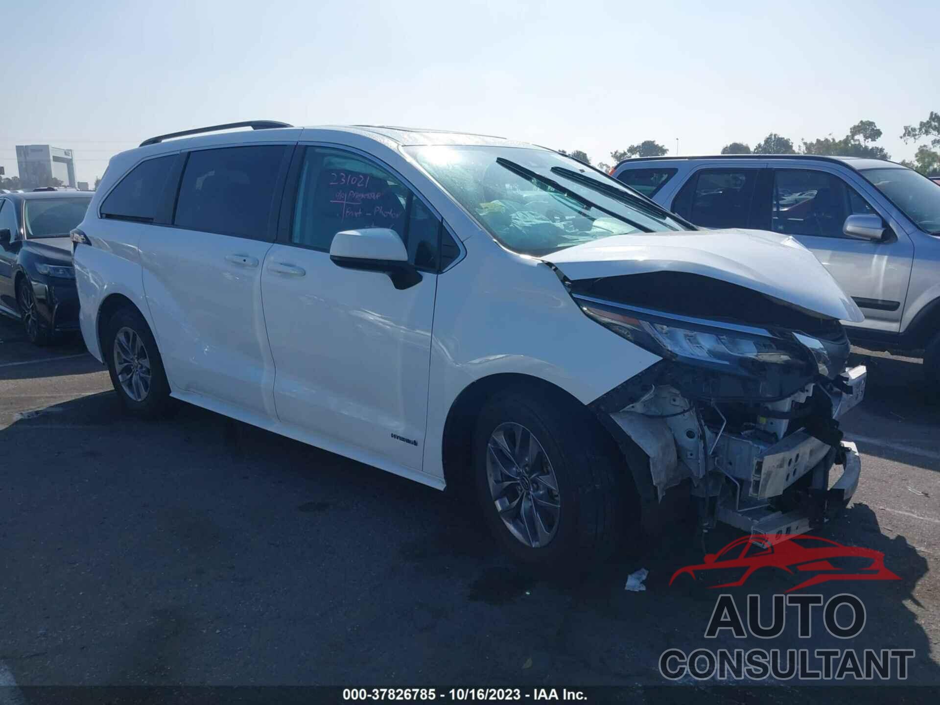 TOYOTA SIENNA 2021 - 5TDBRKEC0MS002010